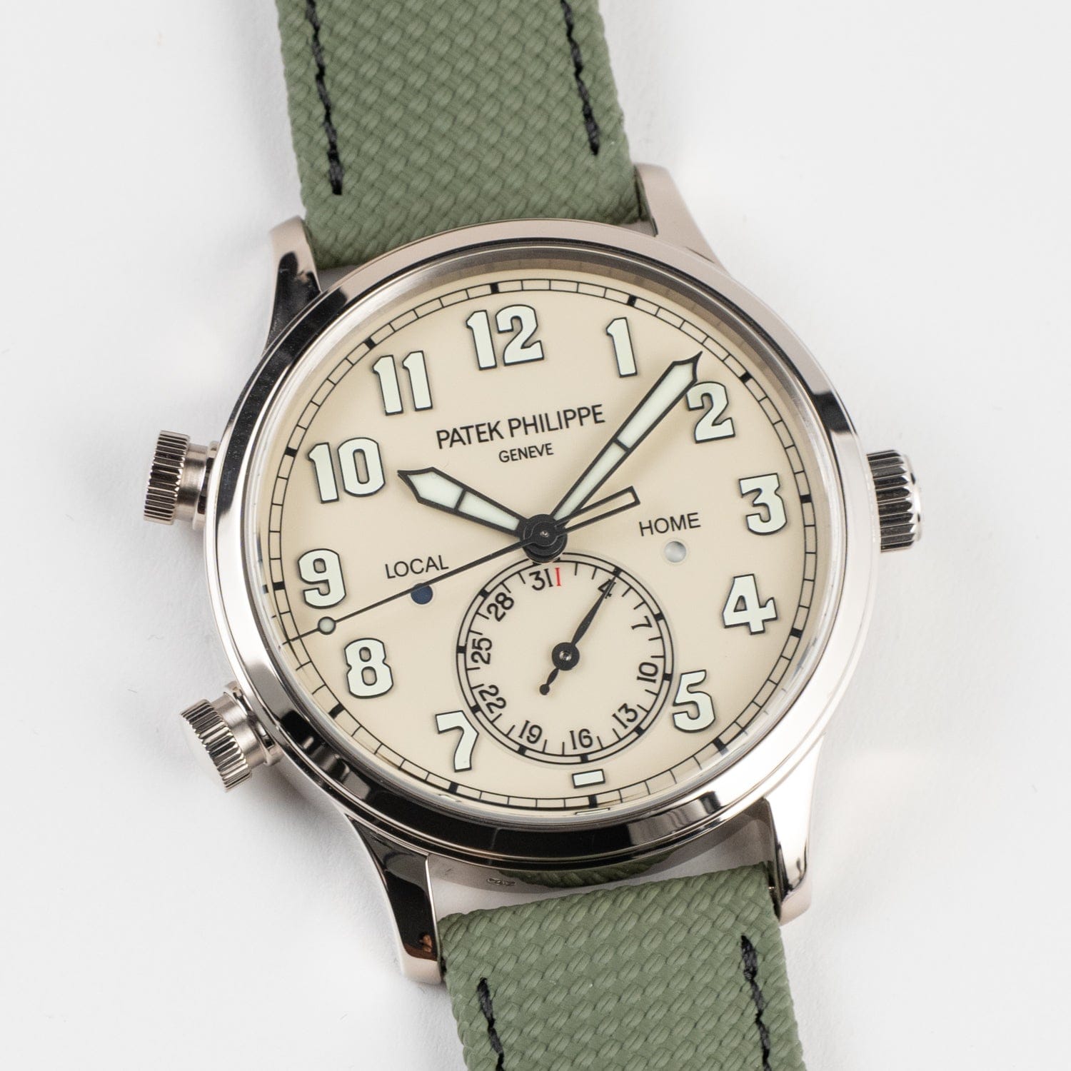 Patek Philippe Calatrava 5524G-010 'Pilot' Travel Time White Gold Ivory Dial (2025)