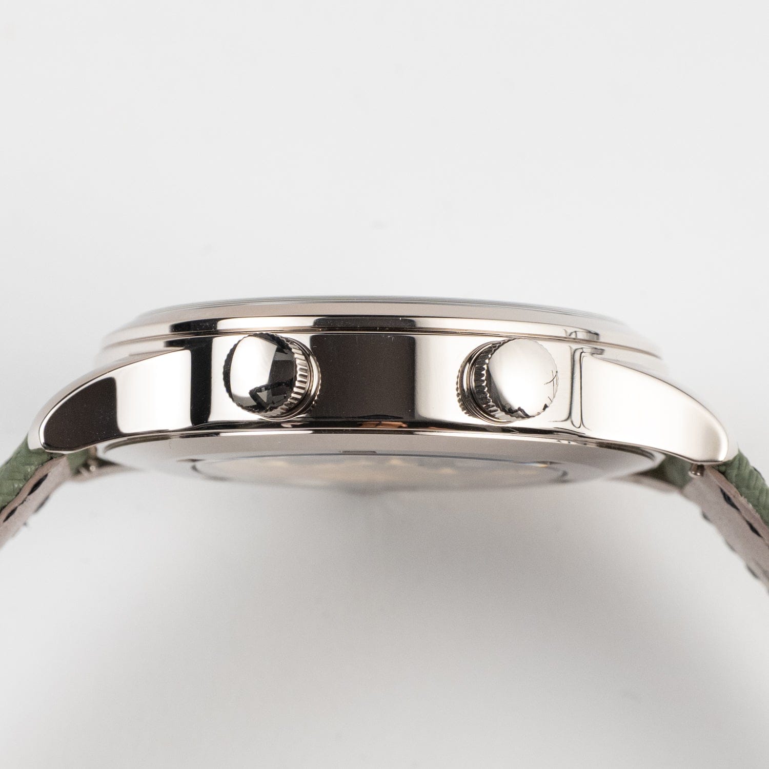 Patek Philippe Calatrava 5524G-010 'Pilot' Travel Time White Gold Ivory Dial (2025)