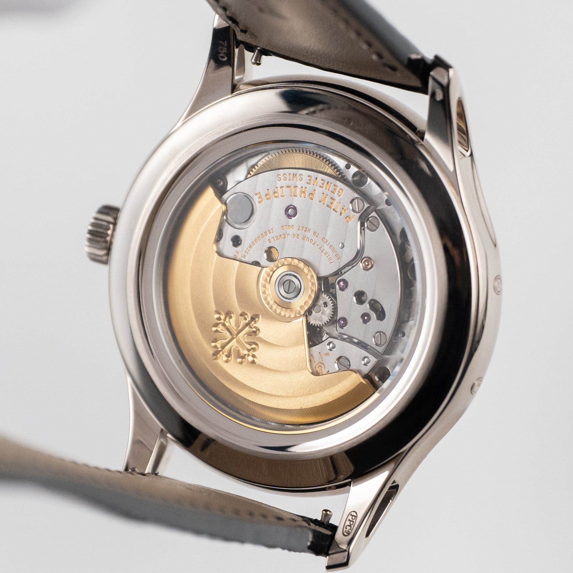 Patek Philippe Complications 5205G-001 Annual Calendar White Gold Silver Dial (2011)