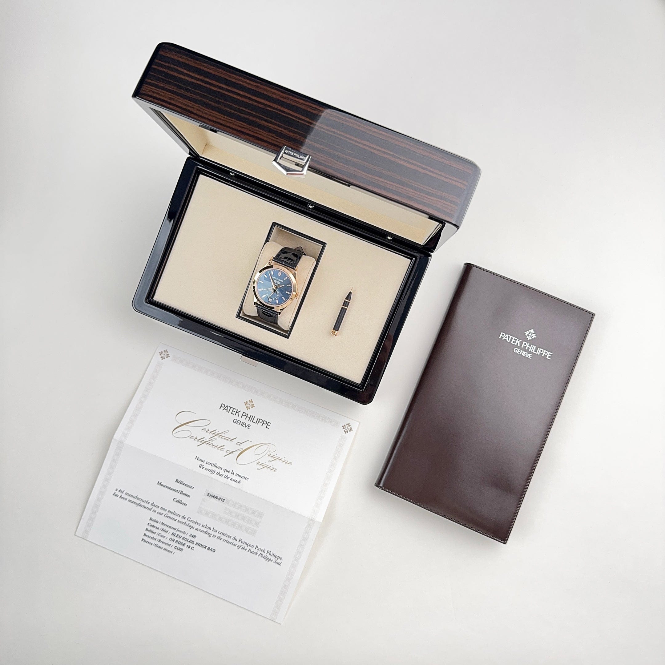 Patek Philippe Complications 5396R-015 Annual Calendar Rose Gold Blue Dial (2019)