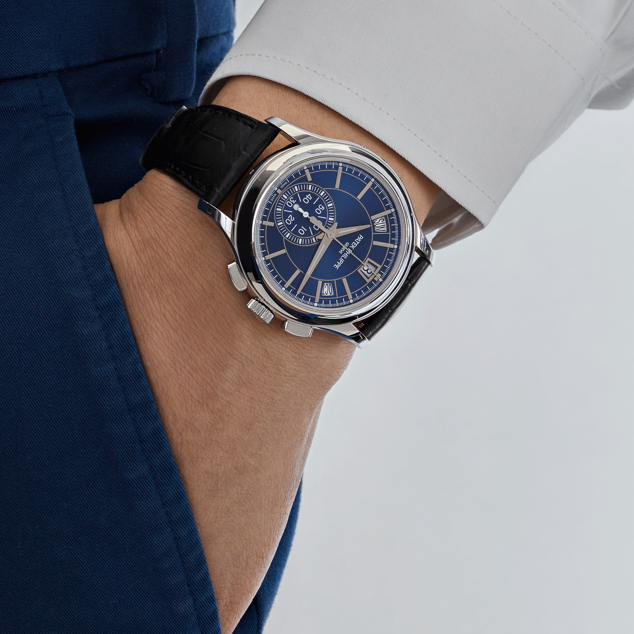 Patek Philippe Complications 5905P-001 Platinum Blue Dial Annual Calendar (2019)