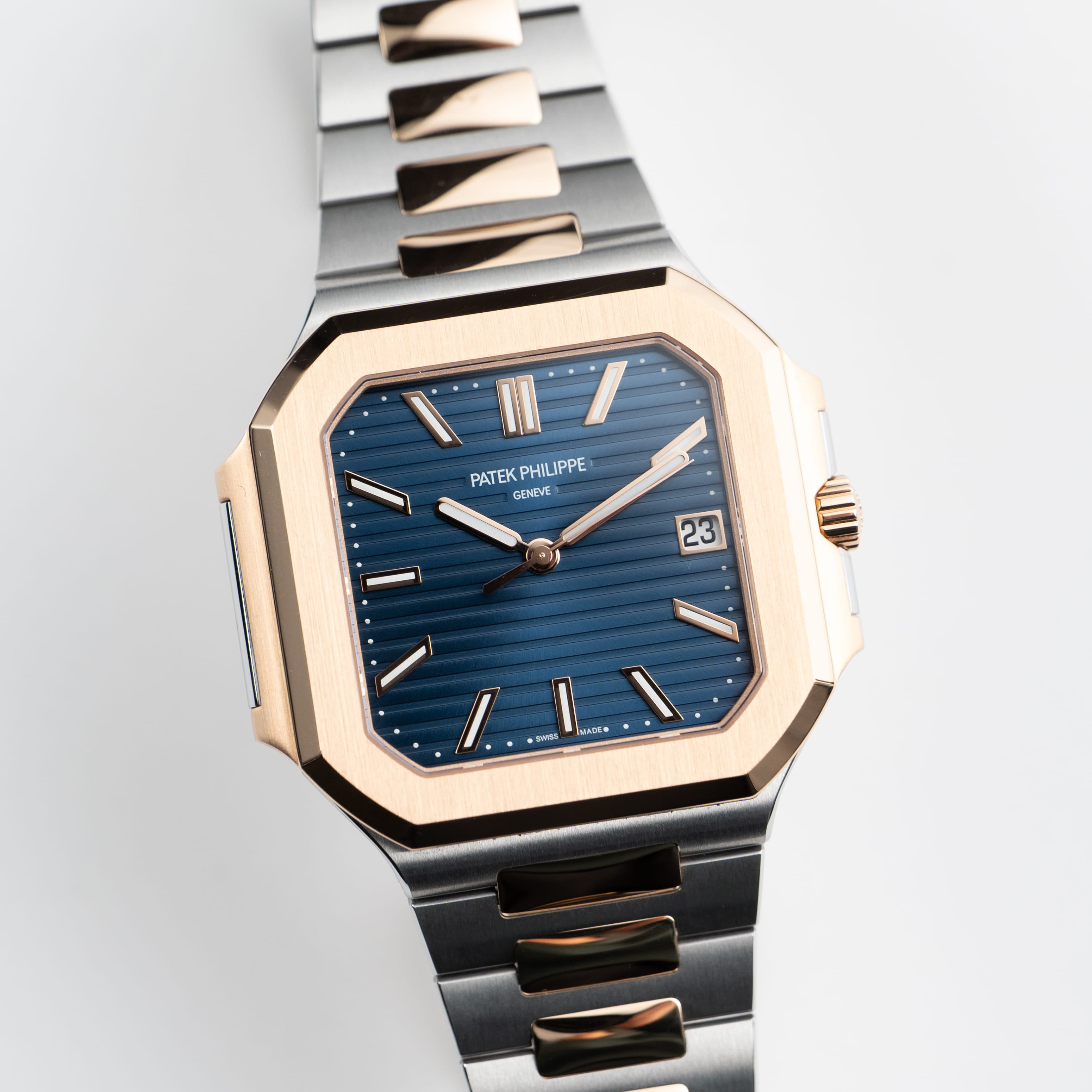 Patek Philippe Cubitus 5821/1AR-001 Stainless Steel Rose Gold Blue Dial (2024)