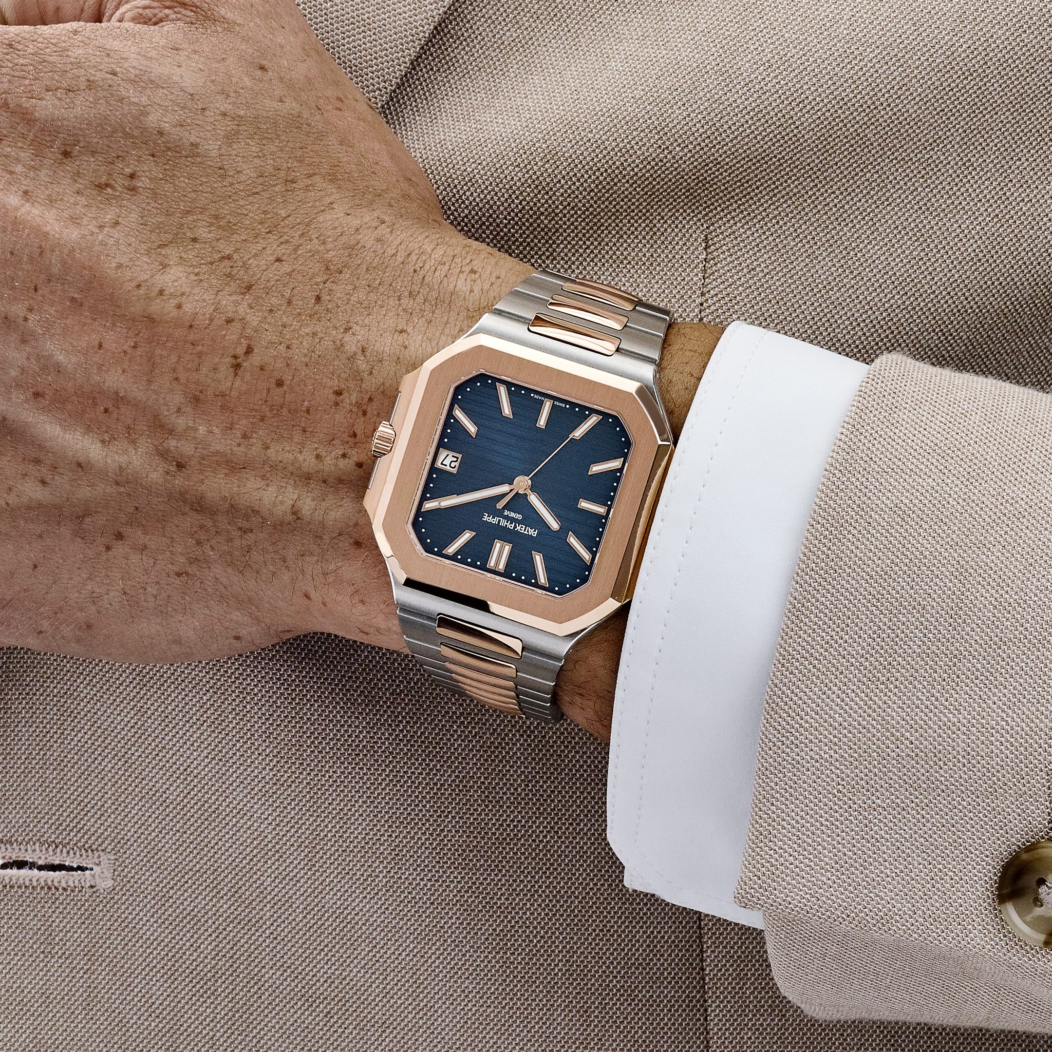 Patek Philippe Cubitus 5821/1AR-001 Stainless Steel Rose Gold Blue Dial (2024)