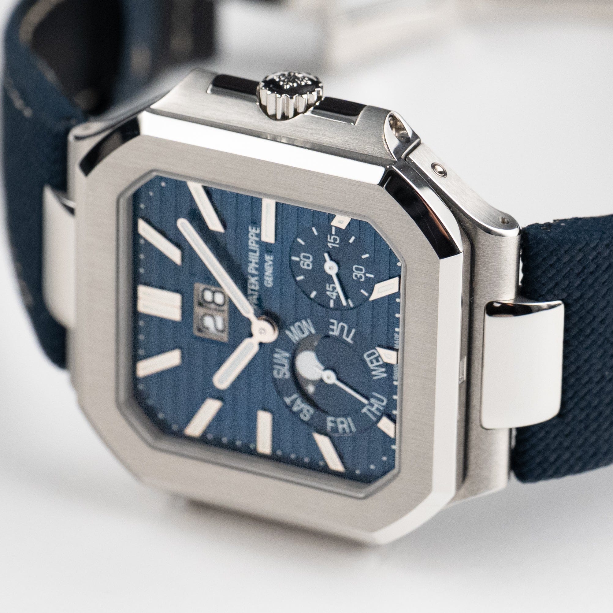 Patek Philippe Cubitus 5822P-001 Platinum Blue Dial Moon Phase (2024)