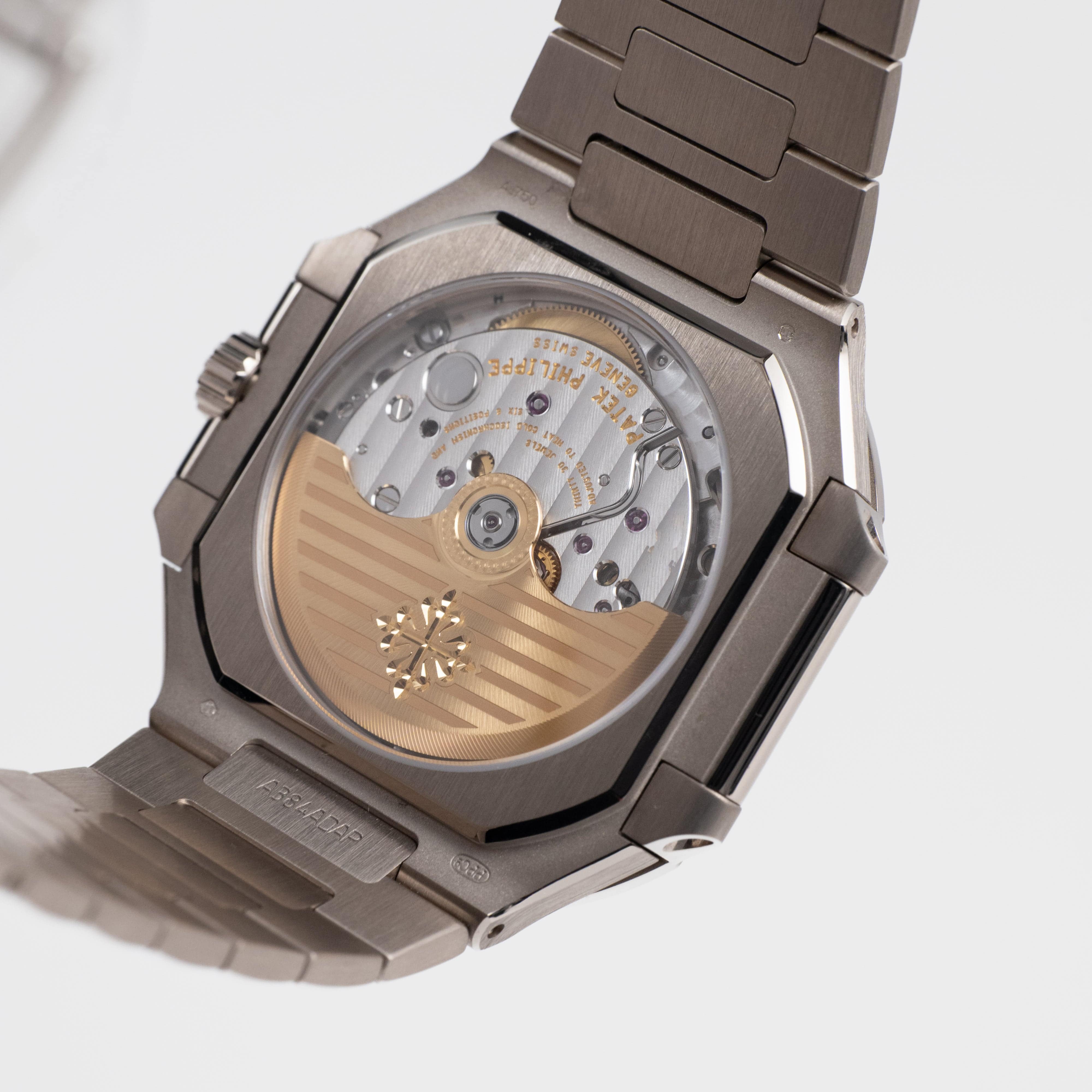 Patek Philippe Cubitus 7128/1G-001 White Gold Blue Dial (2025)
