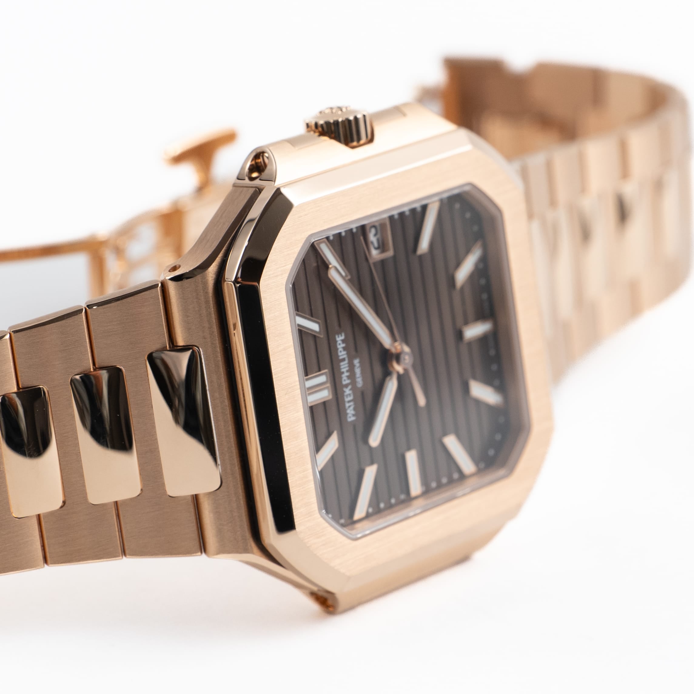 Patek Philippe Cubitus 7128/1R-001 Rose Gold Brown Dial (2026)