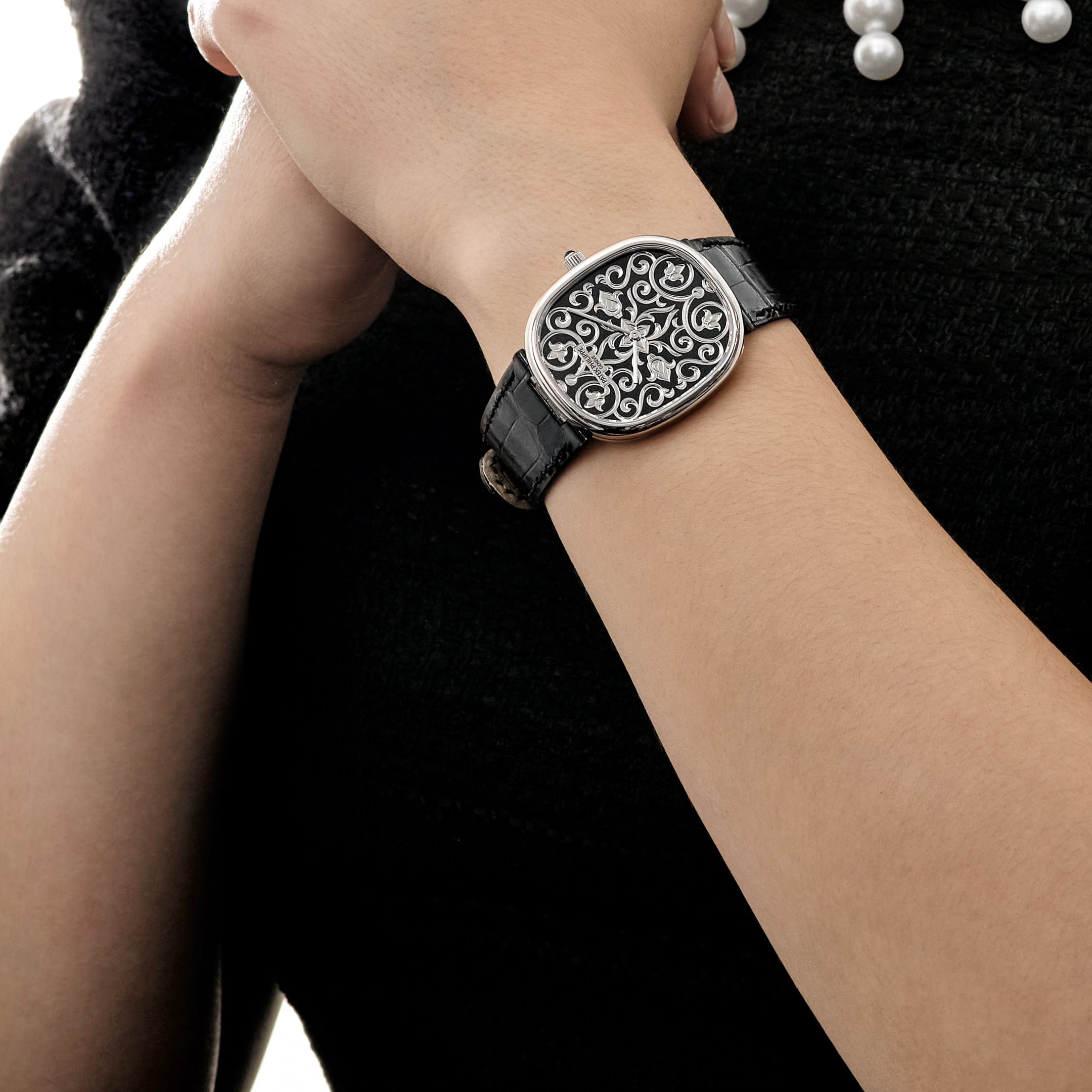 Patek Philippe Golden Ellipse 5738/51G-001 White Gold Engraved Dial (2023)