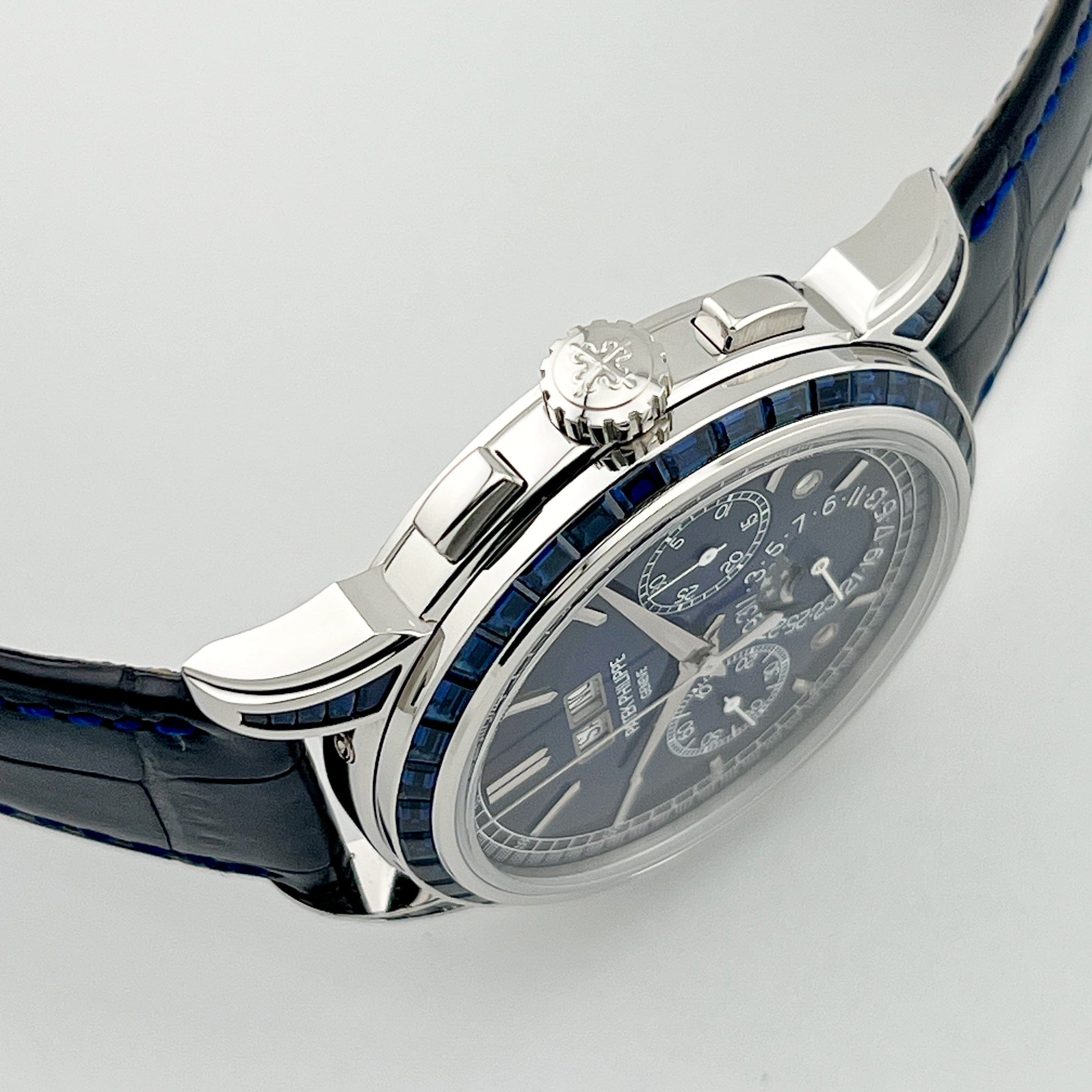 Patek Philippe Grand Complications 5271/11P-010 Perpetual Calendar Chronograph Platinum Baguette Sapphires (2025)