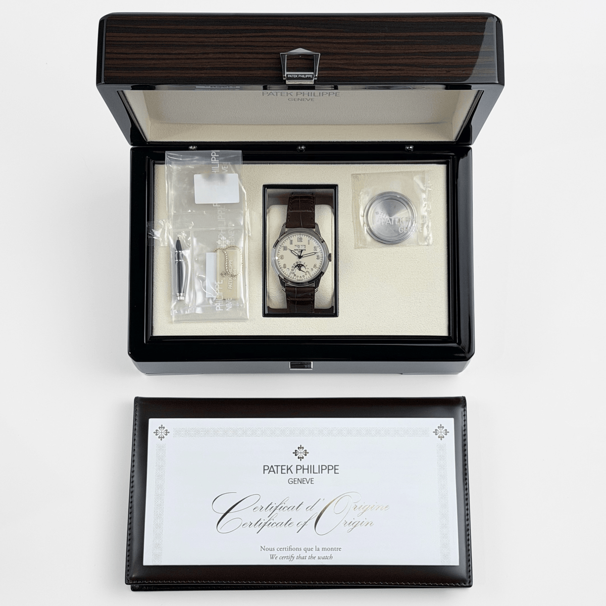 Patek Philippe Grand Complications 5320G-001 Perpetual Calendar White Gold Ivory Dial (2020)