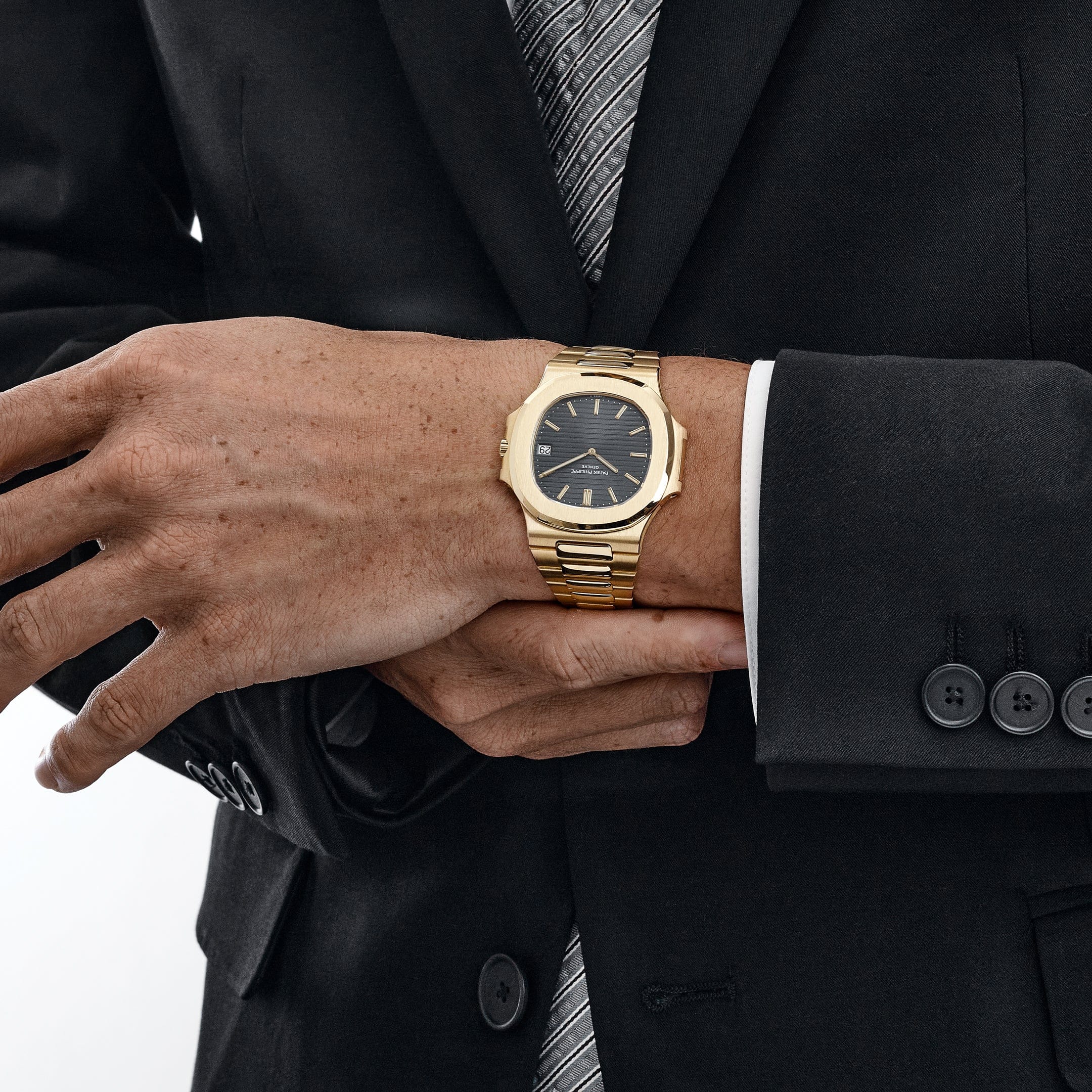 Patek Philippe Nautilus 3700/11J Vintage Yellow Gold Black Ribbed Dial