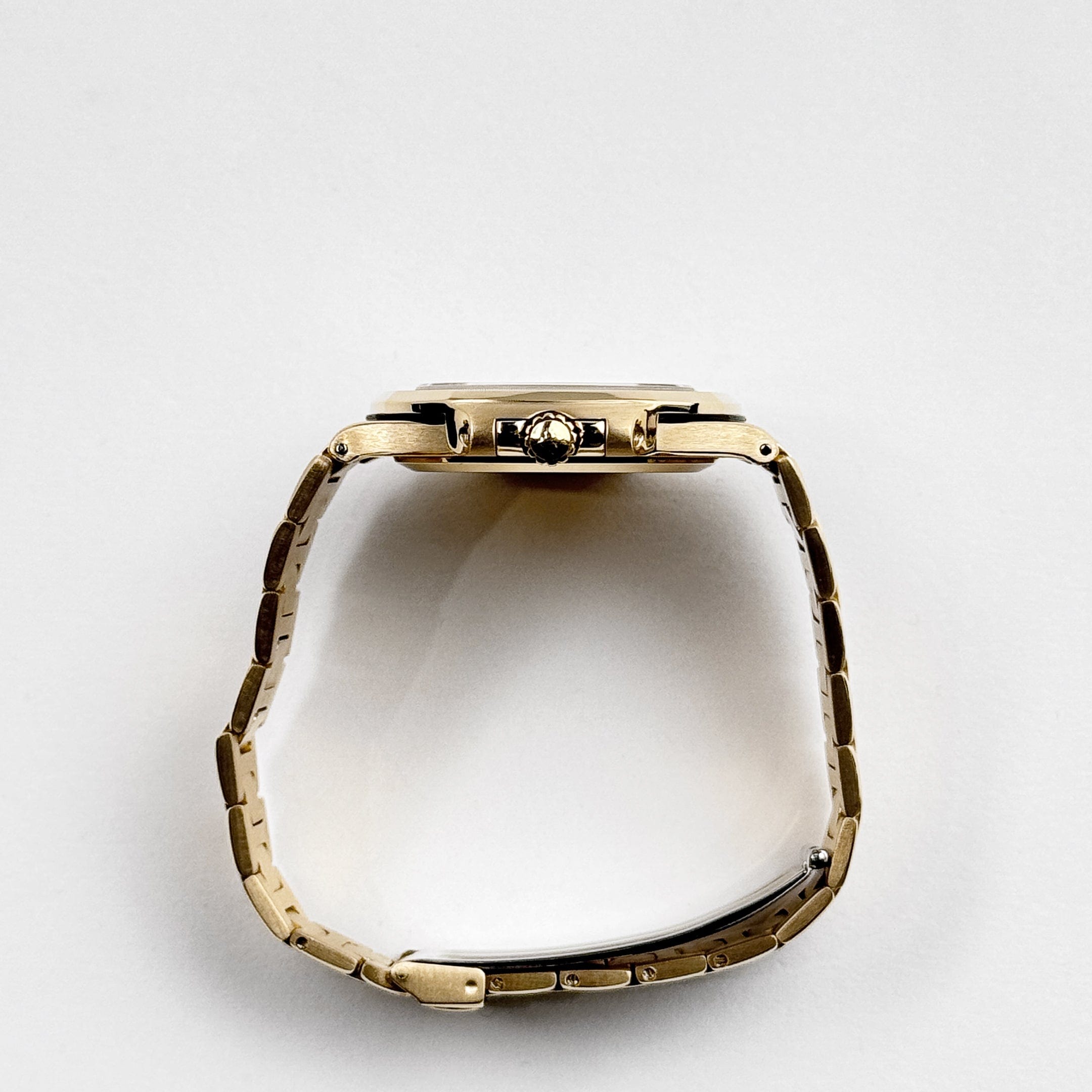 Patek Philippe Nautilus 3800/1 Yellow Gold Blue Dial (1983)