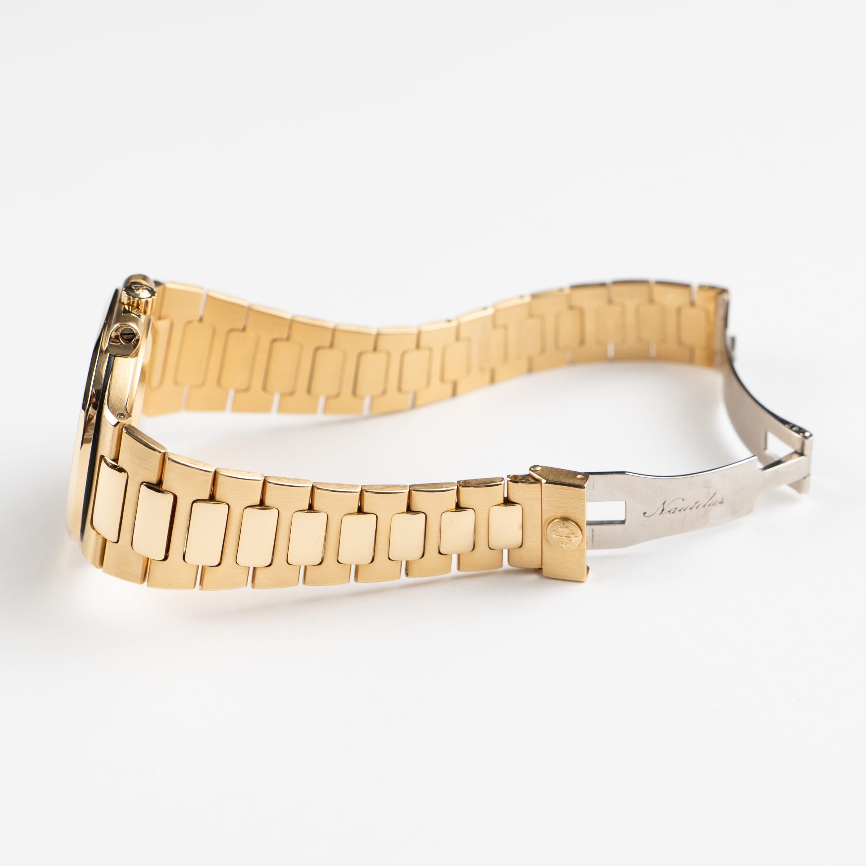 Patek Philippe Nautilus 3800/1 Yellow Gold Blue Dial