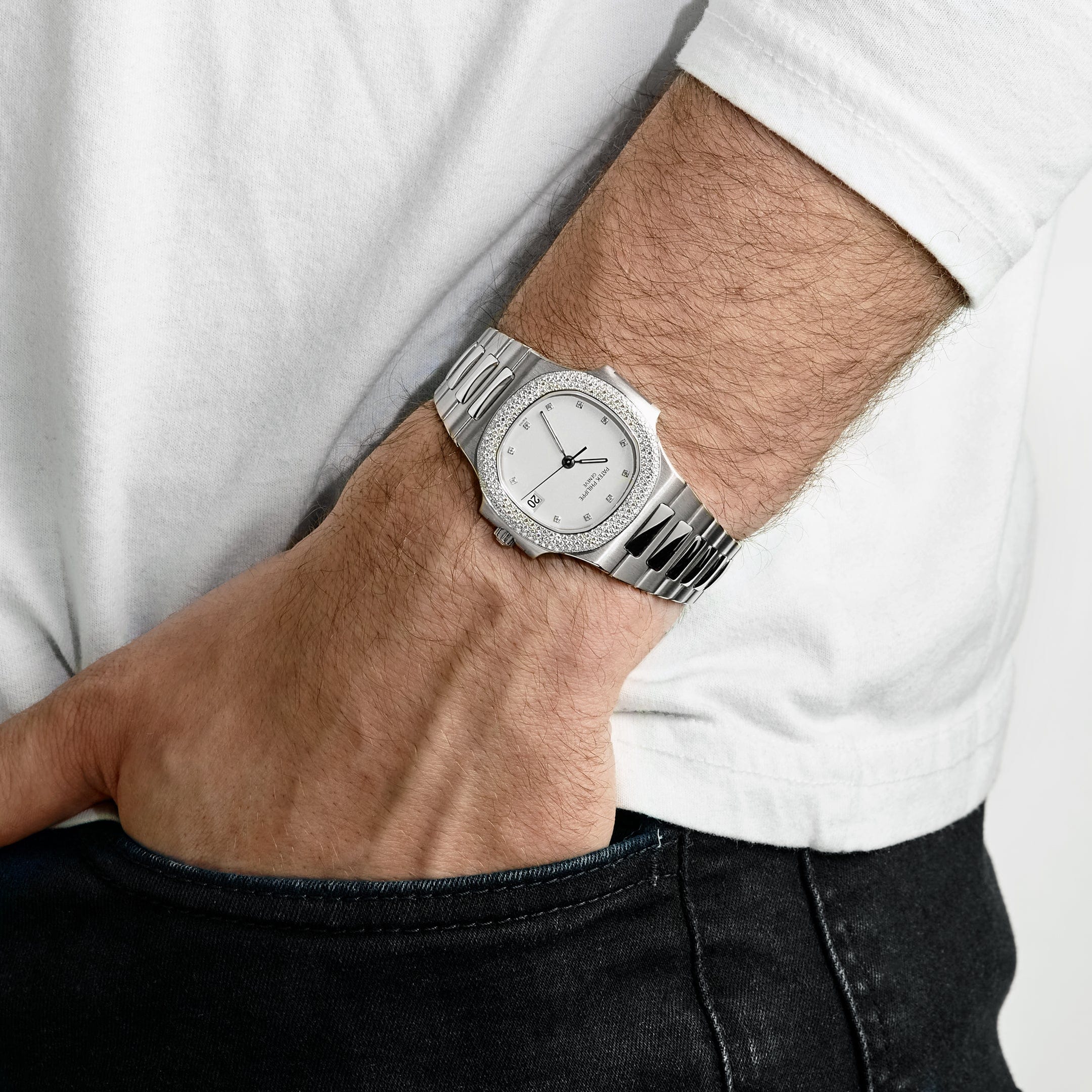 Patek Philippe Nautilus 3800/4G-001 White Gold White Dial Diamond Set (2004)