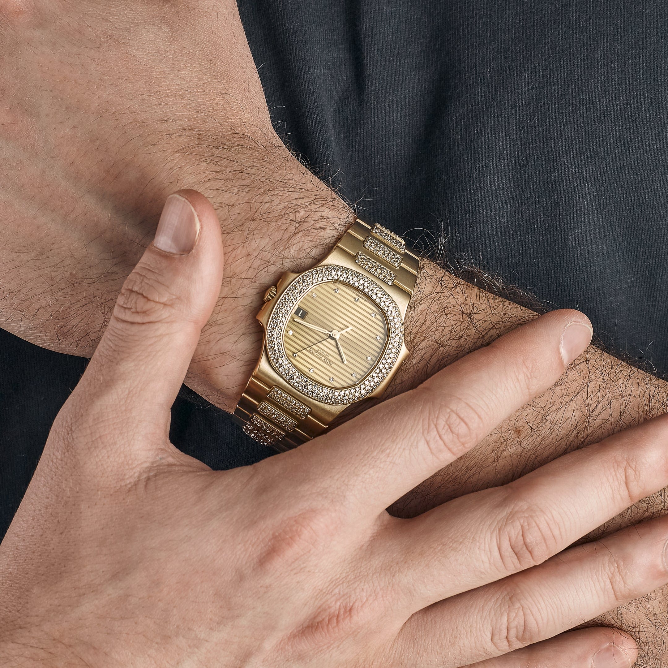 Patek Philippe Nautilus 3800/5 Yellow Gold Glided Gold Diamond Dial (1984)