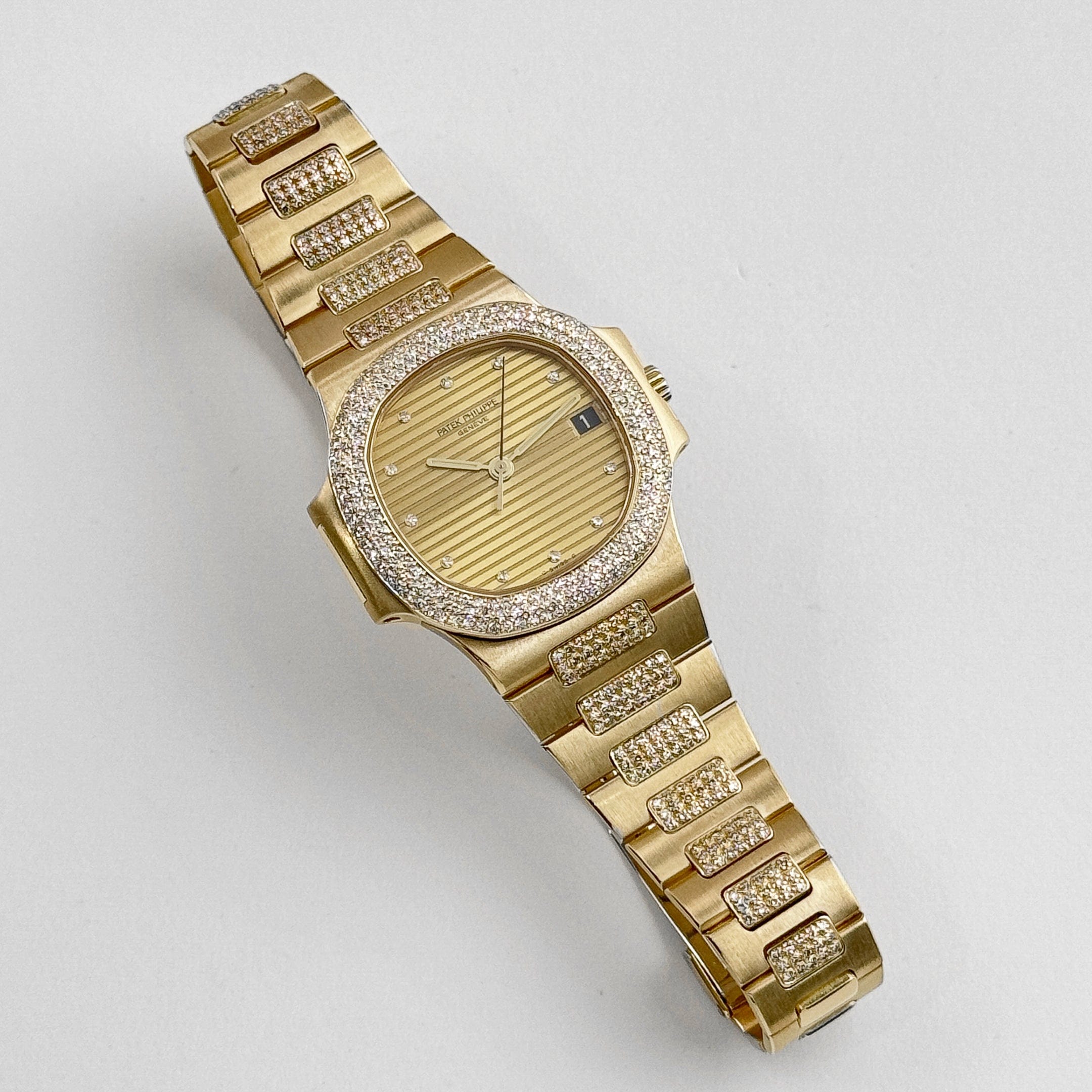 Patek Philippe Nautilus 3800/5 Yellow Gold Glided Gold Diamond Dial