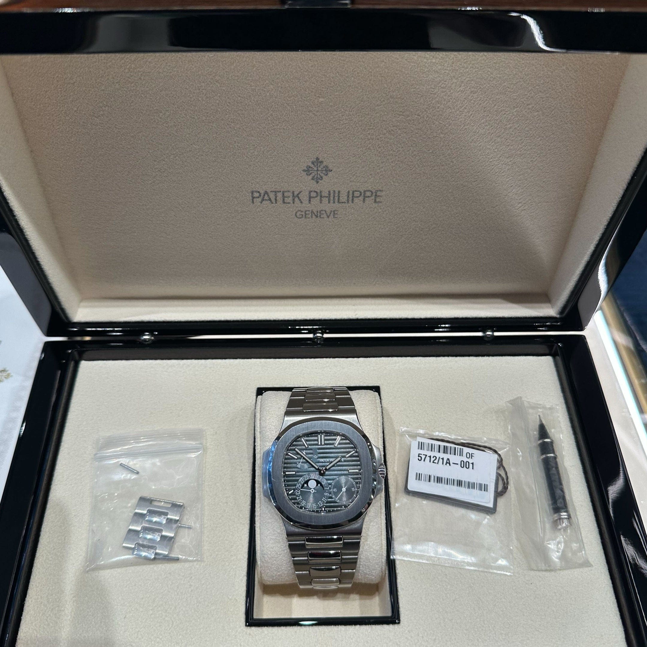 Patek Philippe Nautilus 5712/1A-001 Stainless Steel Blue Dial Moon Phases (2023)