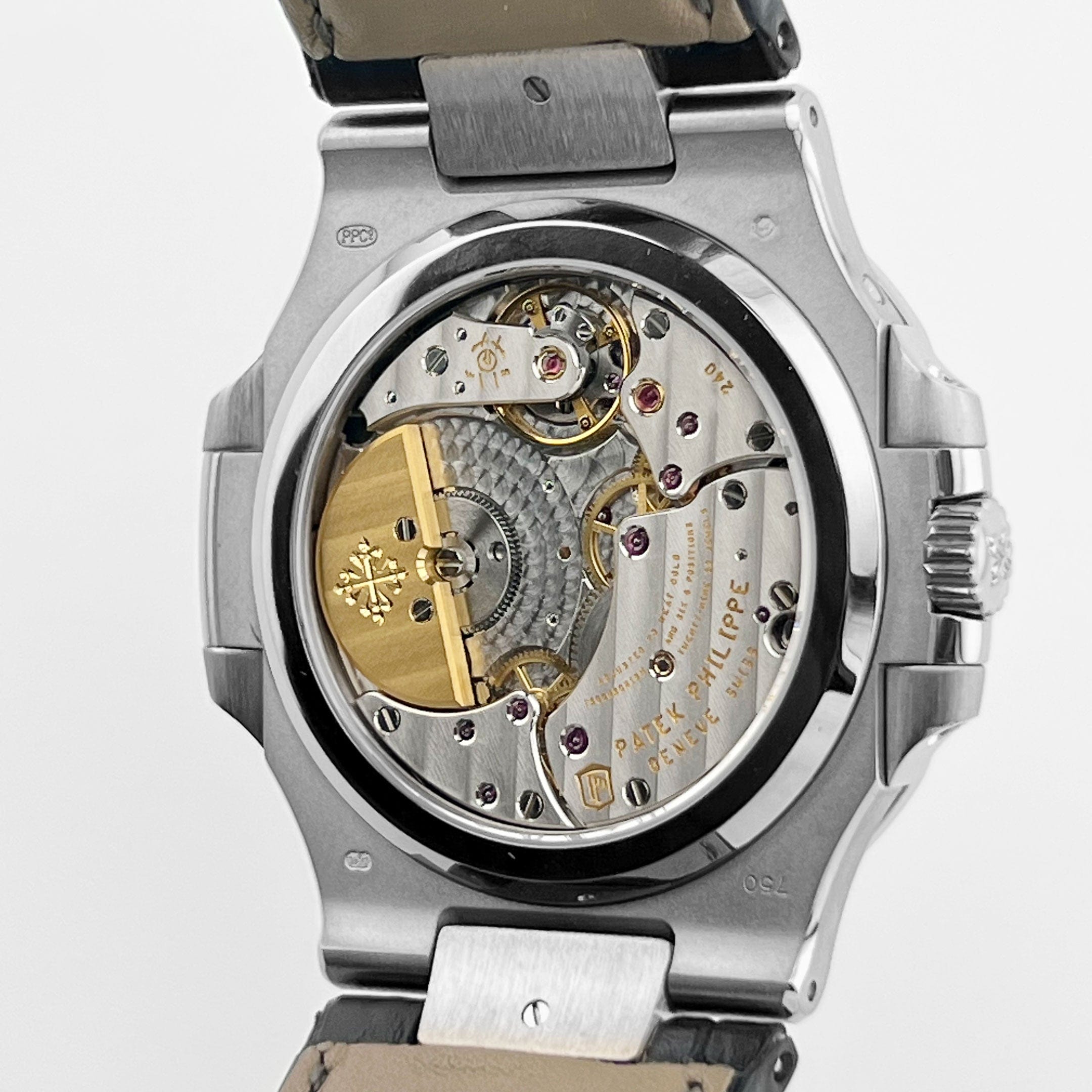 Patek Philippe Nautilus 5712G-001 White Gold Grey Dial Moon Phases (2018)