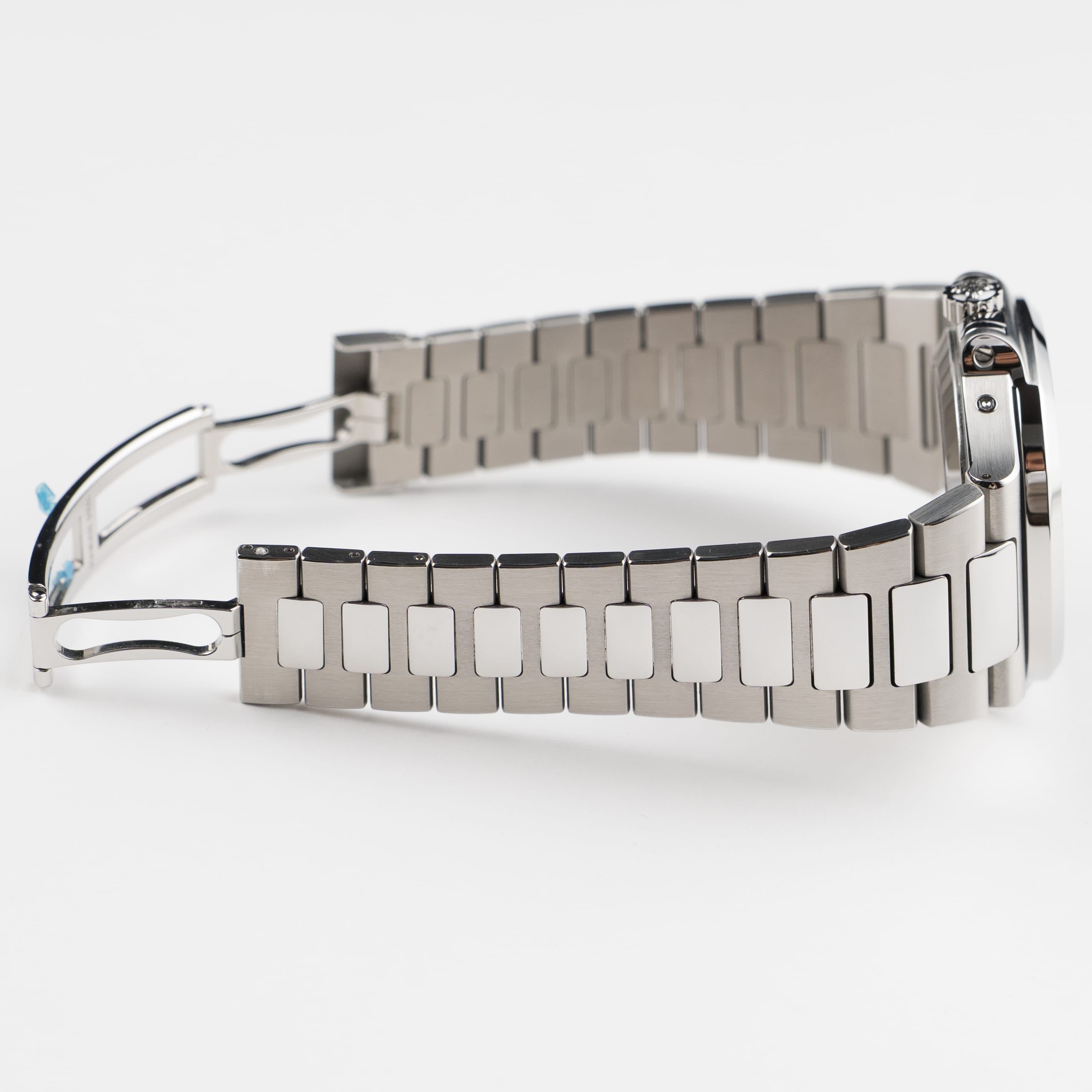 Patek Philippe Nautilus 5726/1A-014 Annual Calendar Stainless Steel Blue Dial (2021)