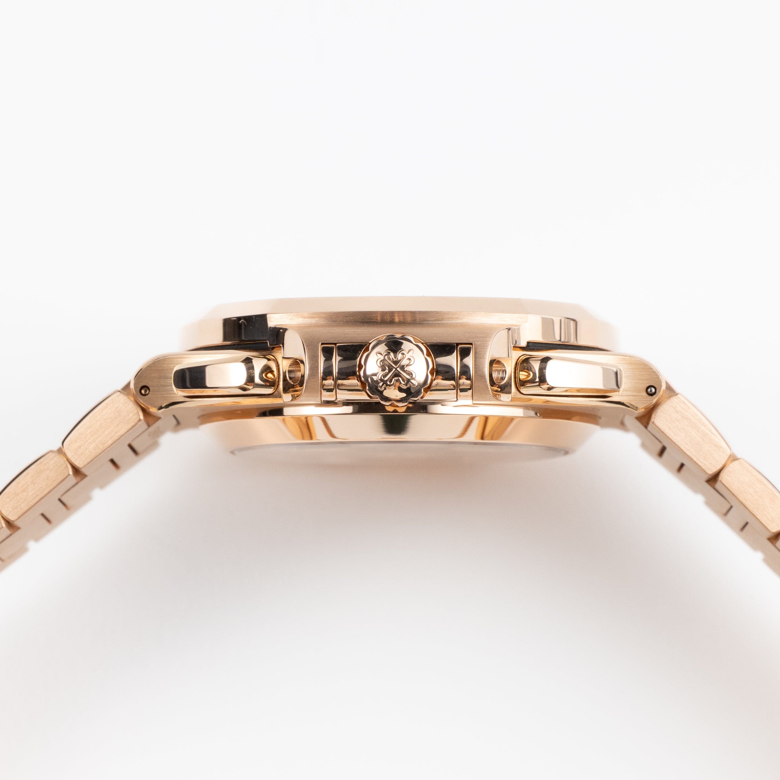 Patek Philippe Nautilus 5980/1R-001 Chronograph Date Rose Gold (2023)