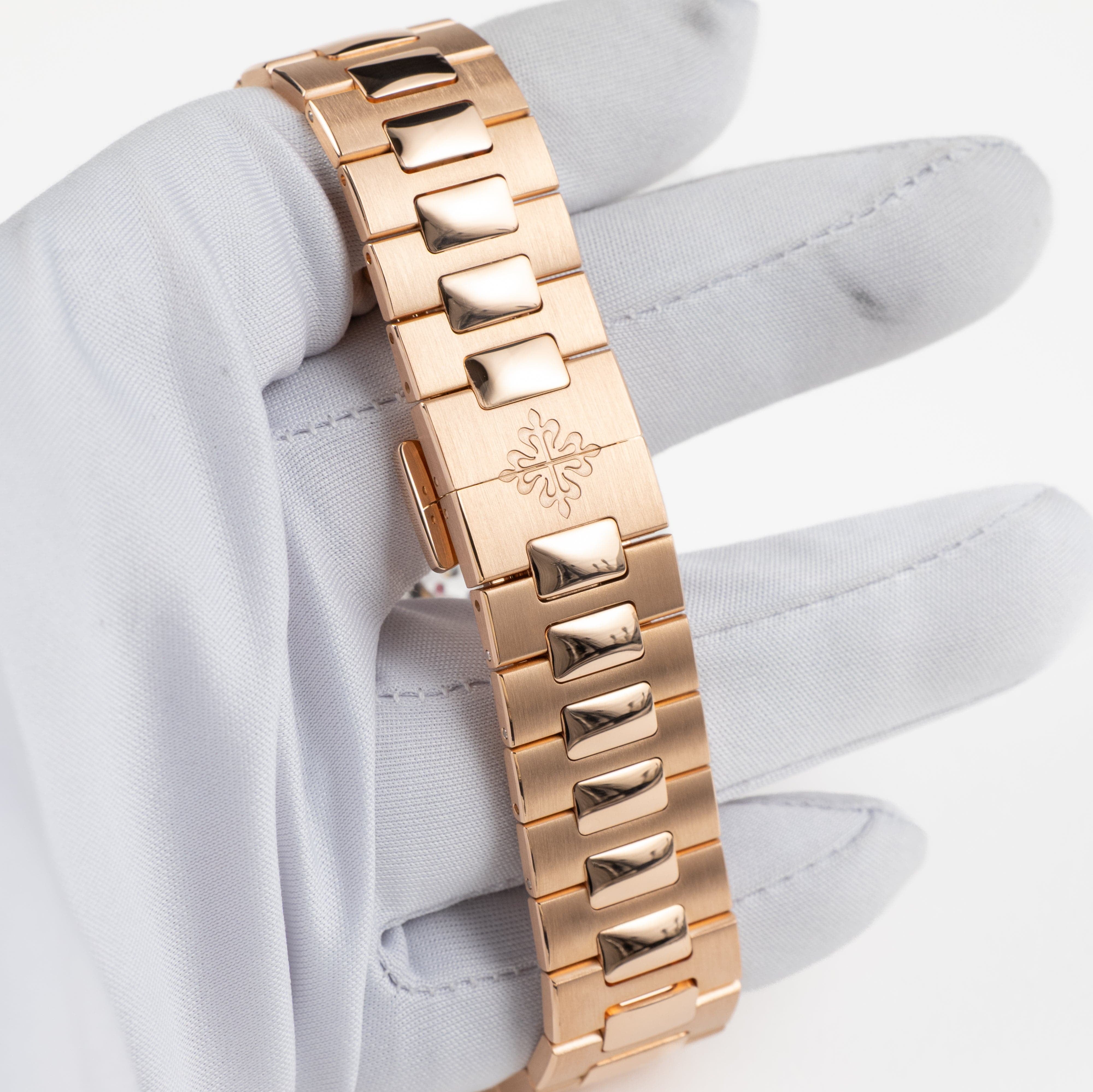 Patek Philippe Nautilus 5980/1R-001 Chronograph Date Rose Gold (2023)