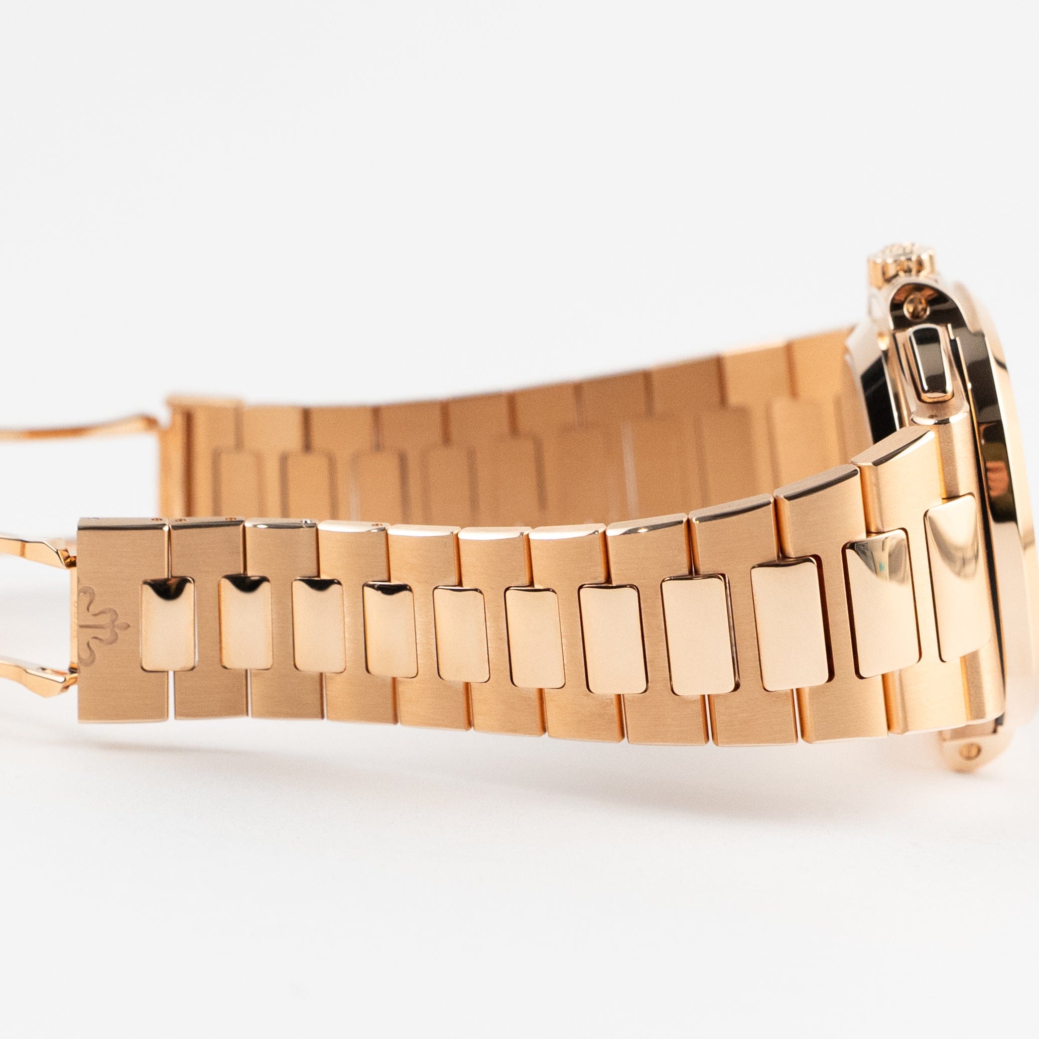 Patek Philippe Nautilus 5980/1R-001 Chronograph Date Rose Gold Black Dial (2022)