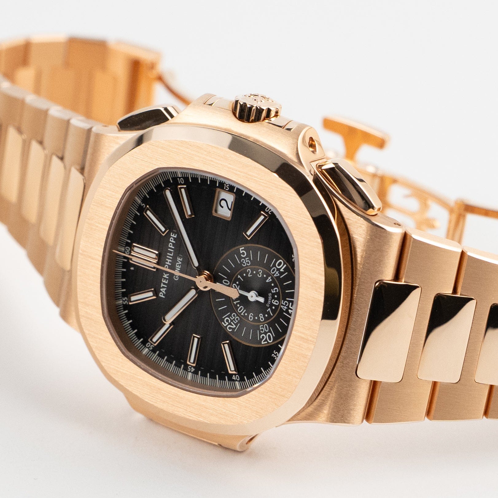 Patek Philippe Nautilus 5980/1R-001 Chronograph Date Rose Gold Black Dial (2022)