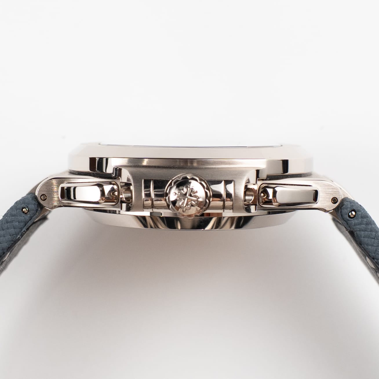 Patek Philippe Nautilus 5980/60G-001 'Denim' Flyback Chronograph White Gold Blue-Gray Dial (2025)