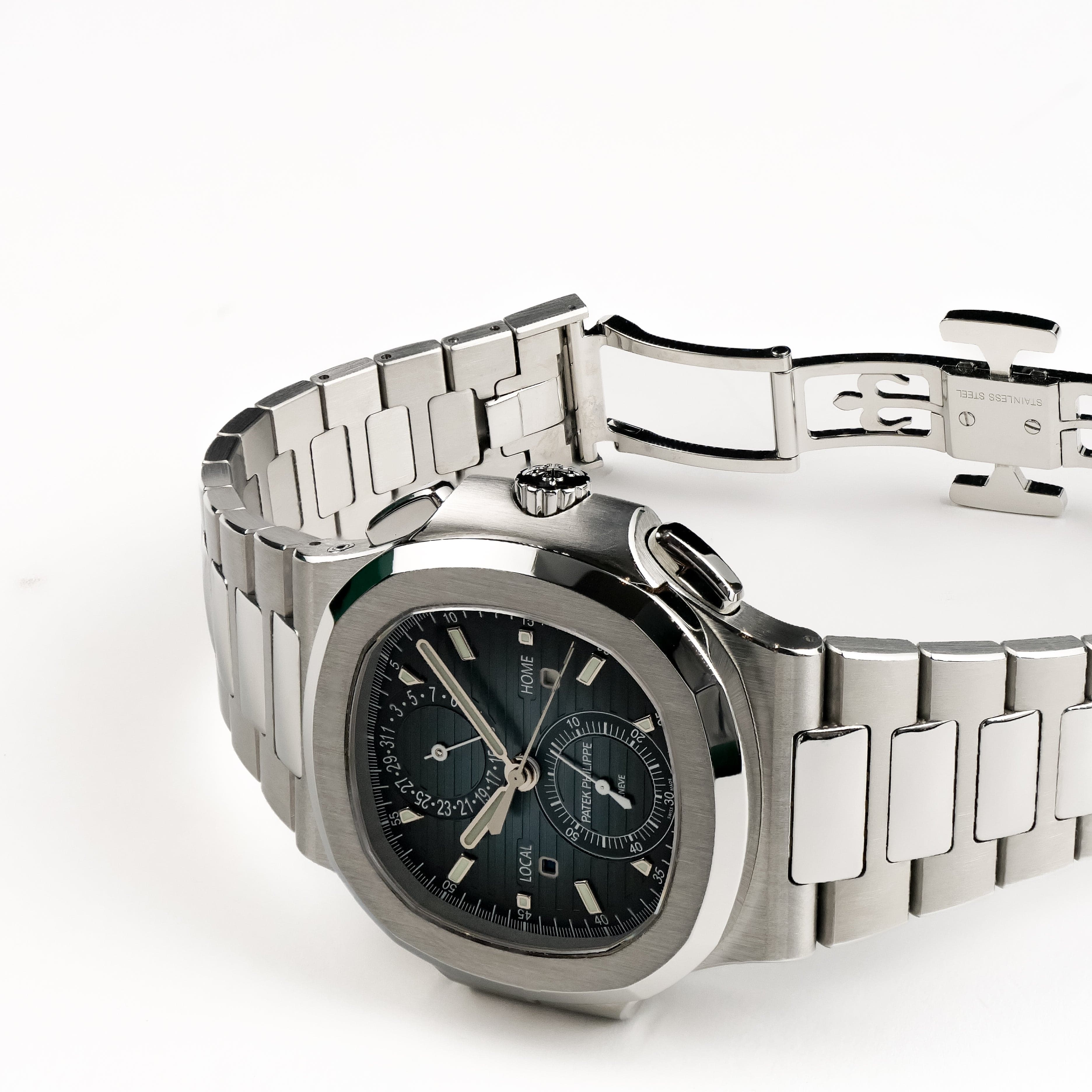 Patek Philippe Nautilus 5990/1A-011 'Travel Time' Flyback Chronograph Stainless Steel Blue Dial (2023)
