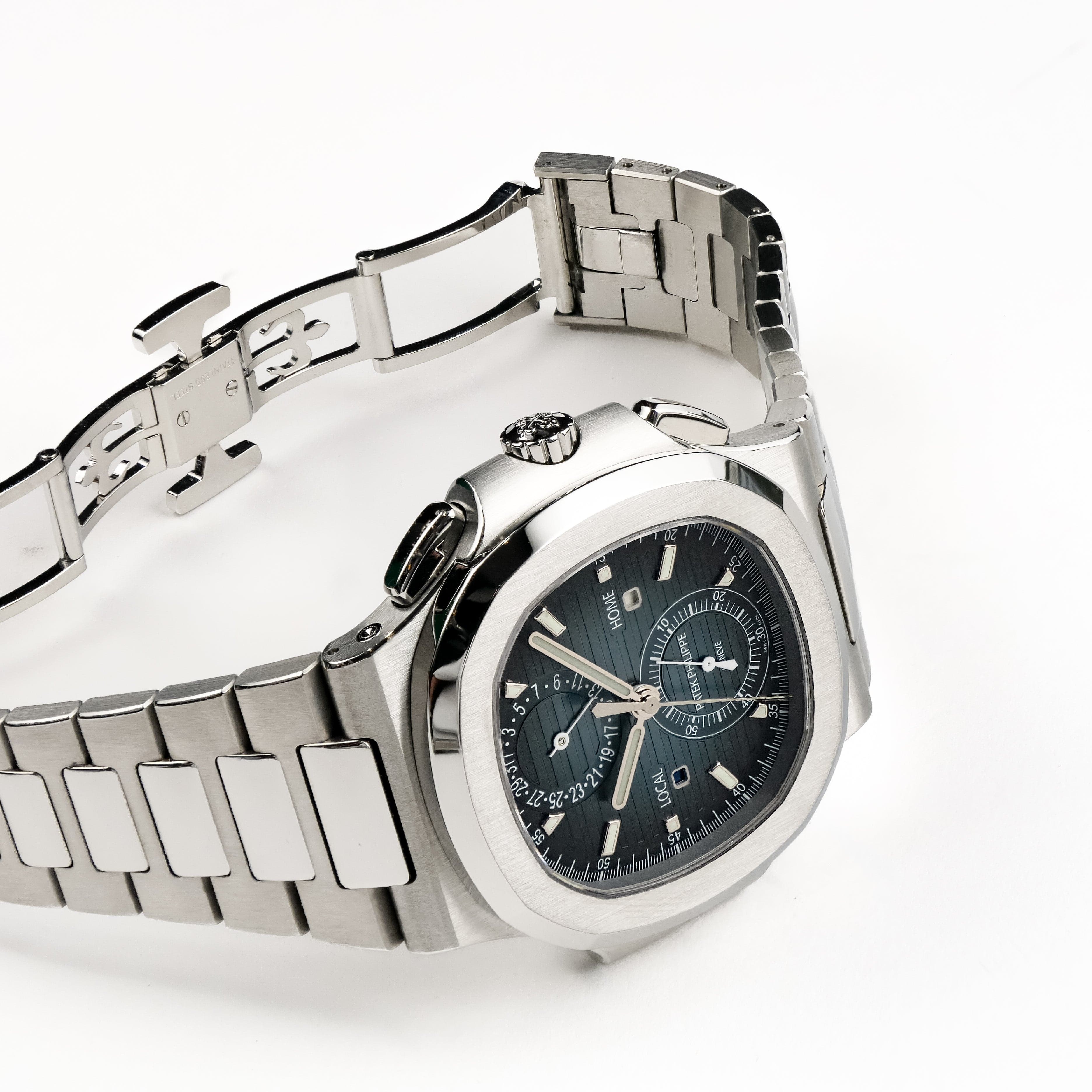 Patek Philippe Nautilus 5990/1A-011 'Travel Time' Flyback Chronograph Stainless Steel Blue Dial (2023)