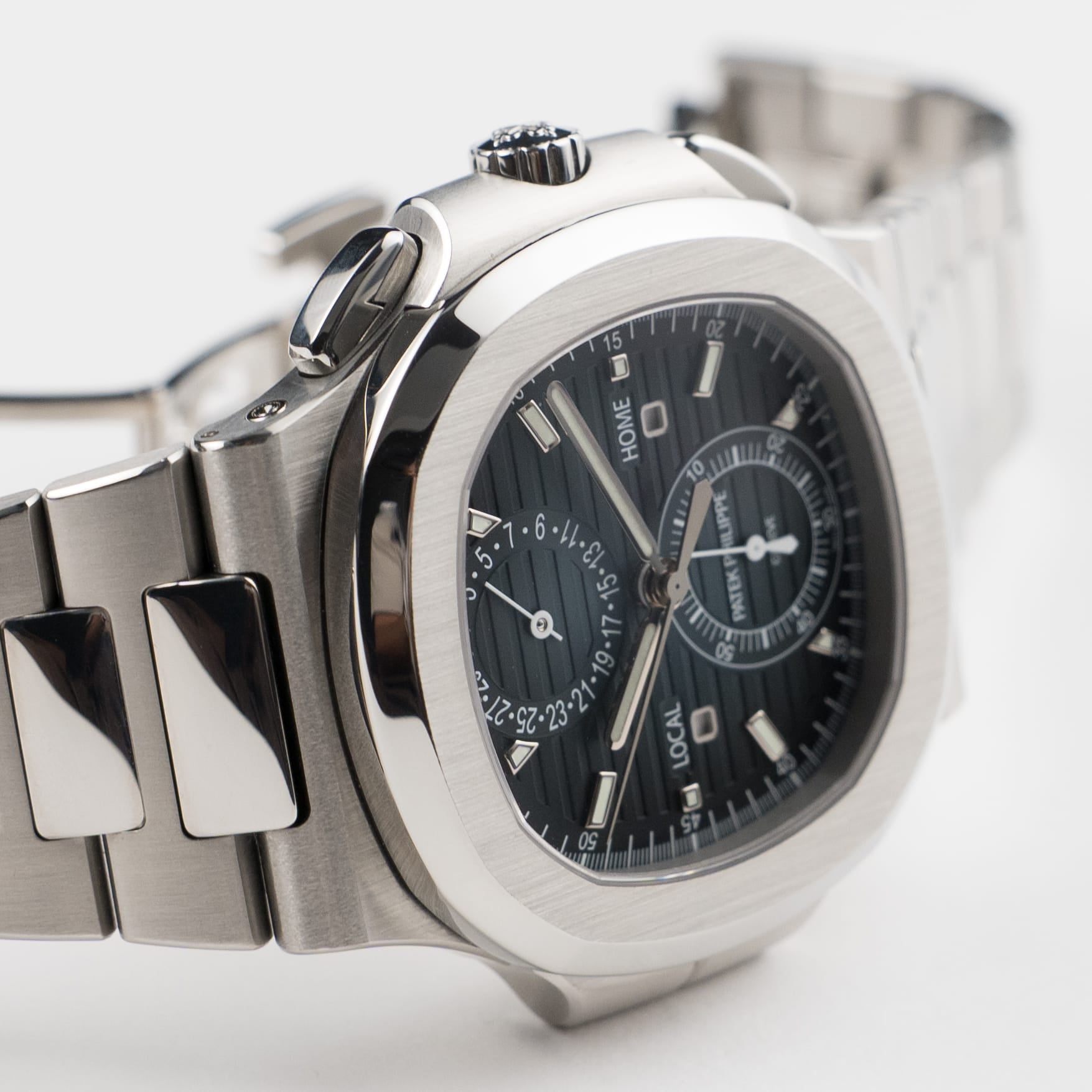 Patek Philippe Nautilus 5990/1A-011 'Travel Time' Flyback Chronograph Stainless Steel Blue Dial (2024)