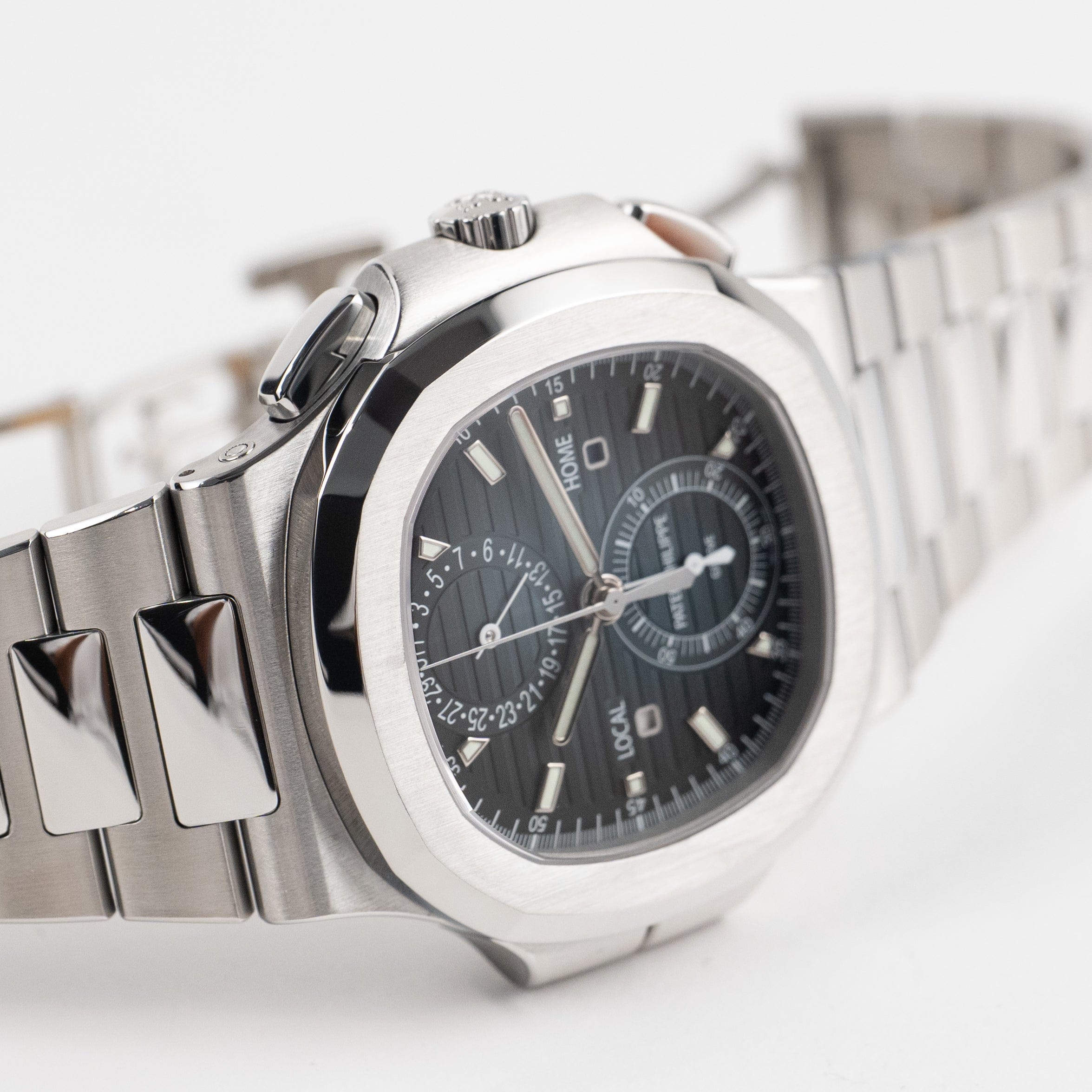 Patek Philippe Nautilus 5990/1A-011 'Travel Time' Flyback Chronograph Stainless Steel Blue Dial (2025)