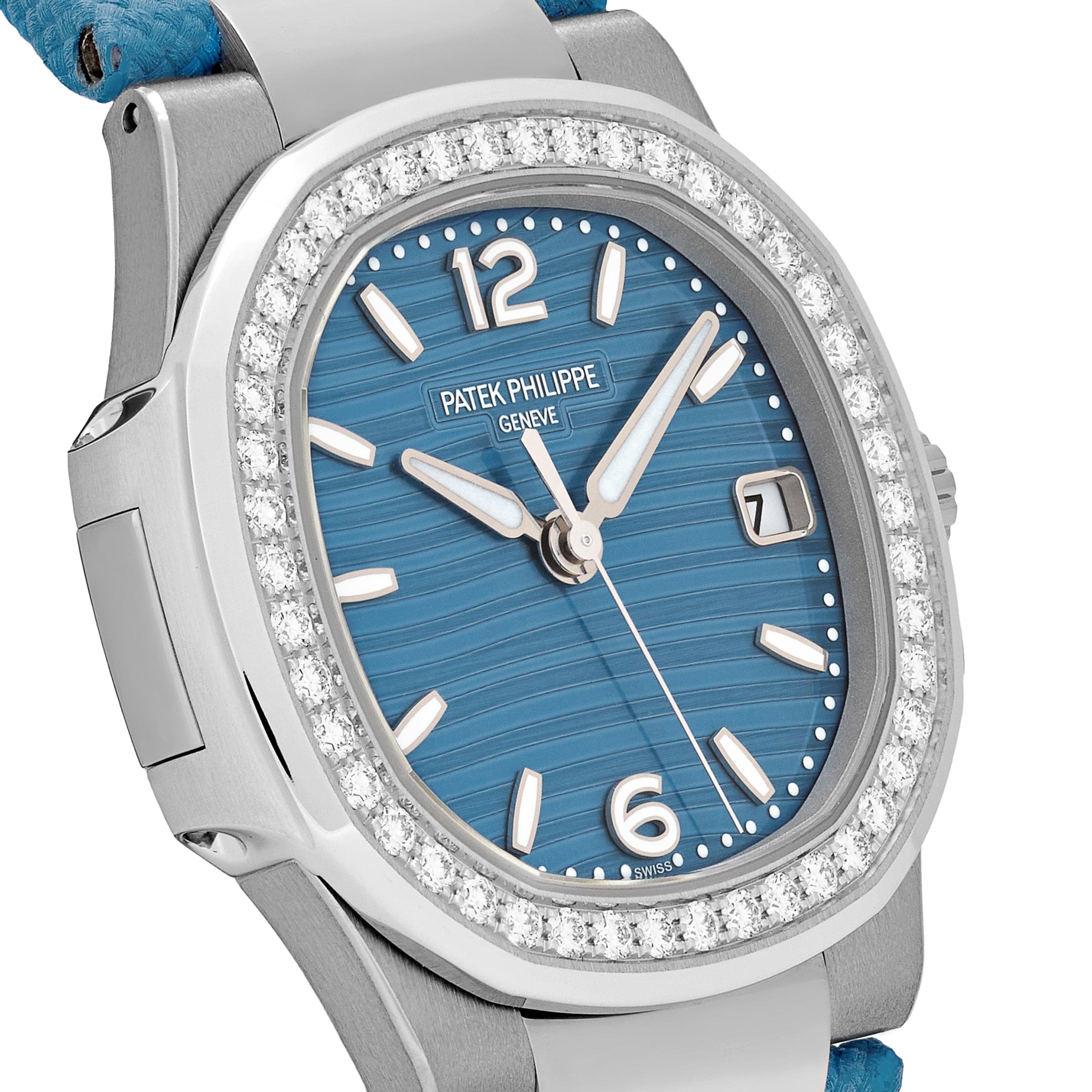 Patek Philippe Nautilus 7010G 'Ladies' White Gold Blue Dial Diamond Bezel (2025)