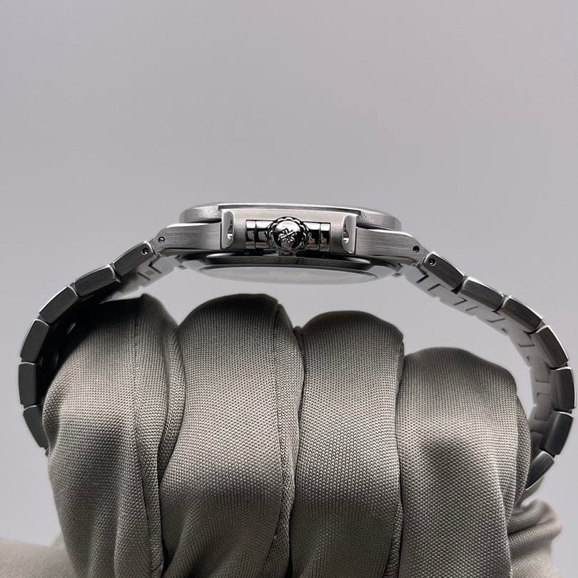 Luxury Watch Patek Philippe Ladies Nautilus Blue Dial 7118/1A-001 Wrist Aficionado