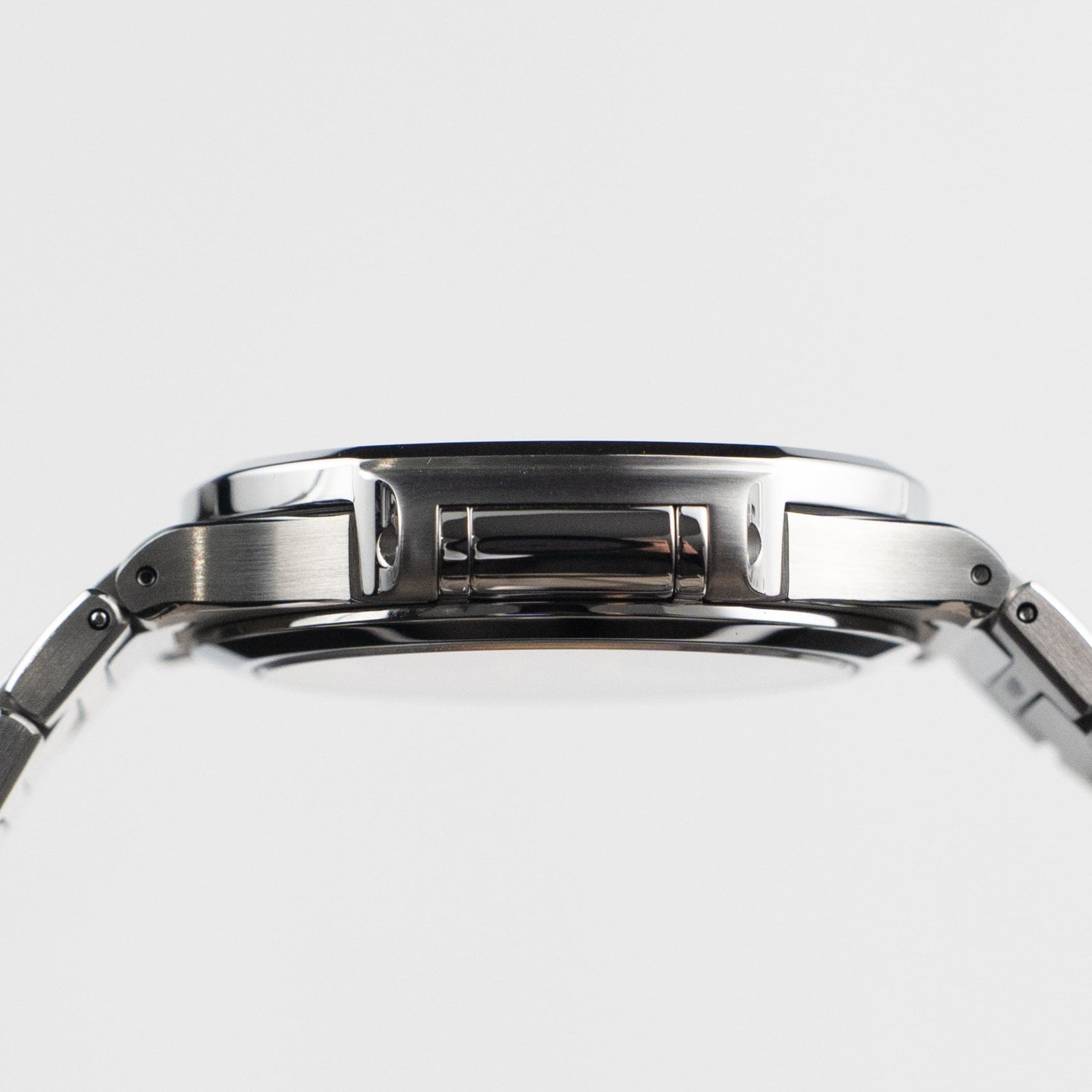 Patek Philippe Nautilus 7118/1A-001 'Ladies' Stainless Steel Blue Dial (2020)