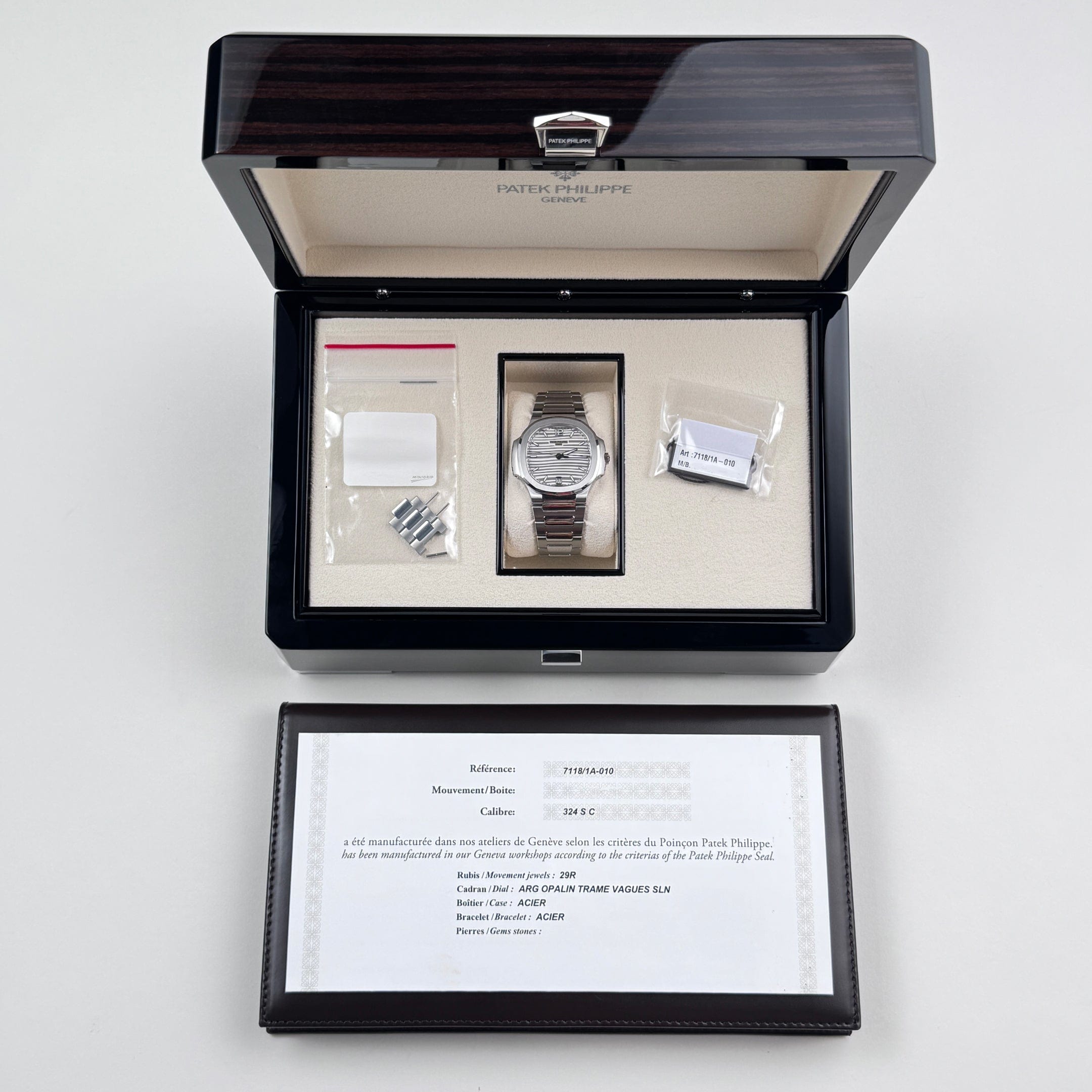 Patek Philippe Nautilus 7118/1A-010 Stainless Steel Silvery Opaline Dial (2022)