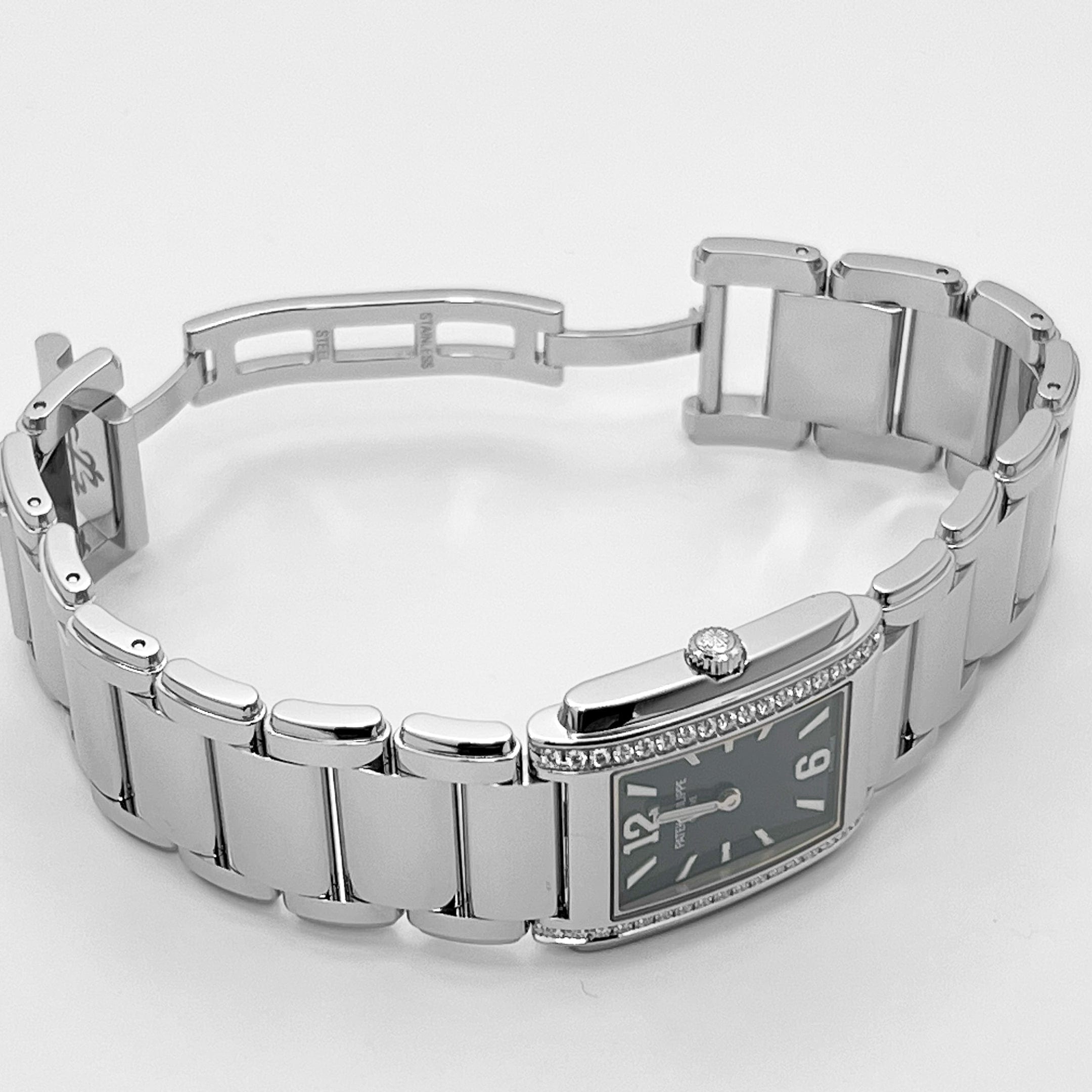 Patek Philippe Twenty-4 4910/1200A-011 'Ladies' Stainless Steel Green Diamond Dial Quartz (2025)