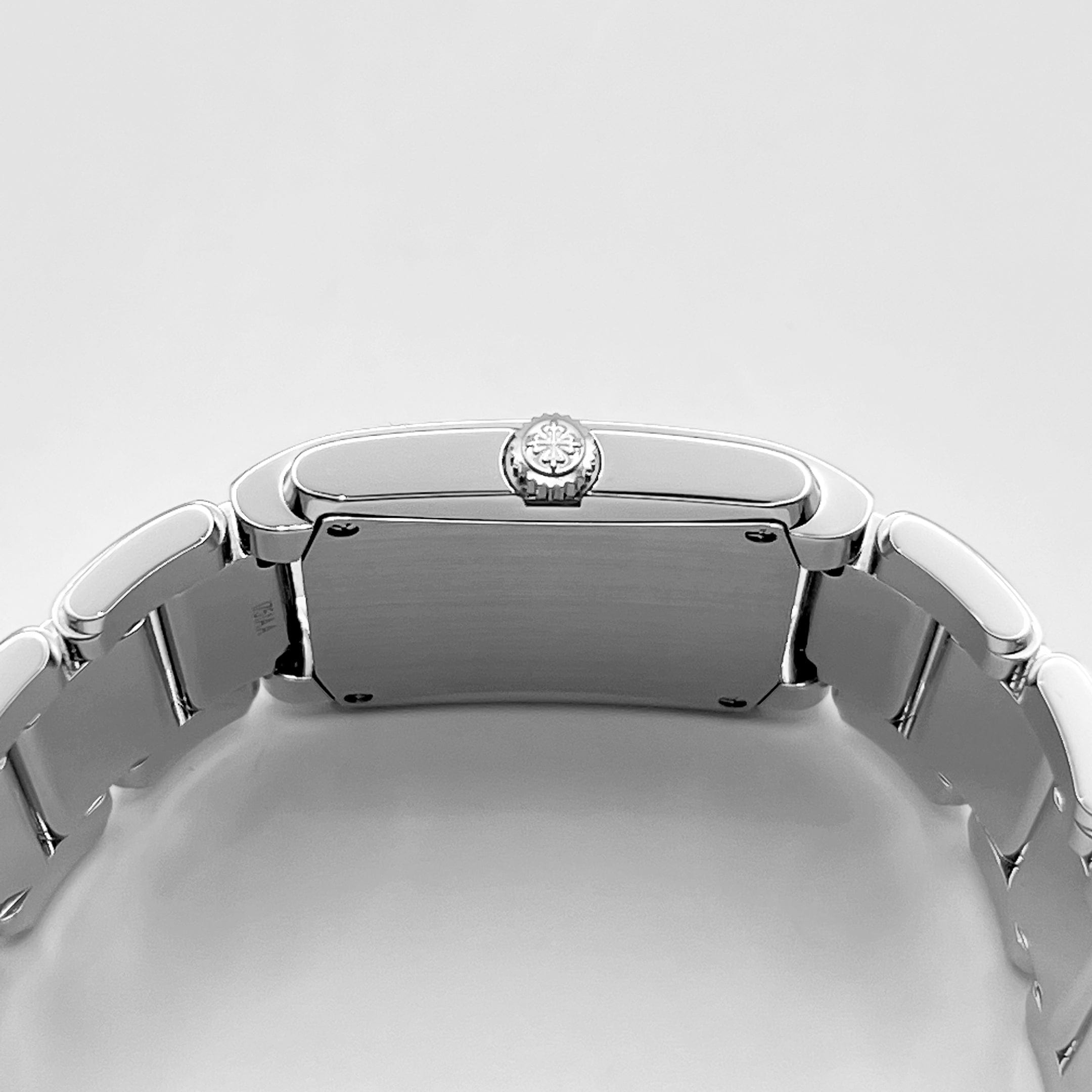 Patek Philippe Twenty-4 4910/1200A-011 'Ladies' Stainless Steel Green Diamond Dial Quartz (2025)