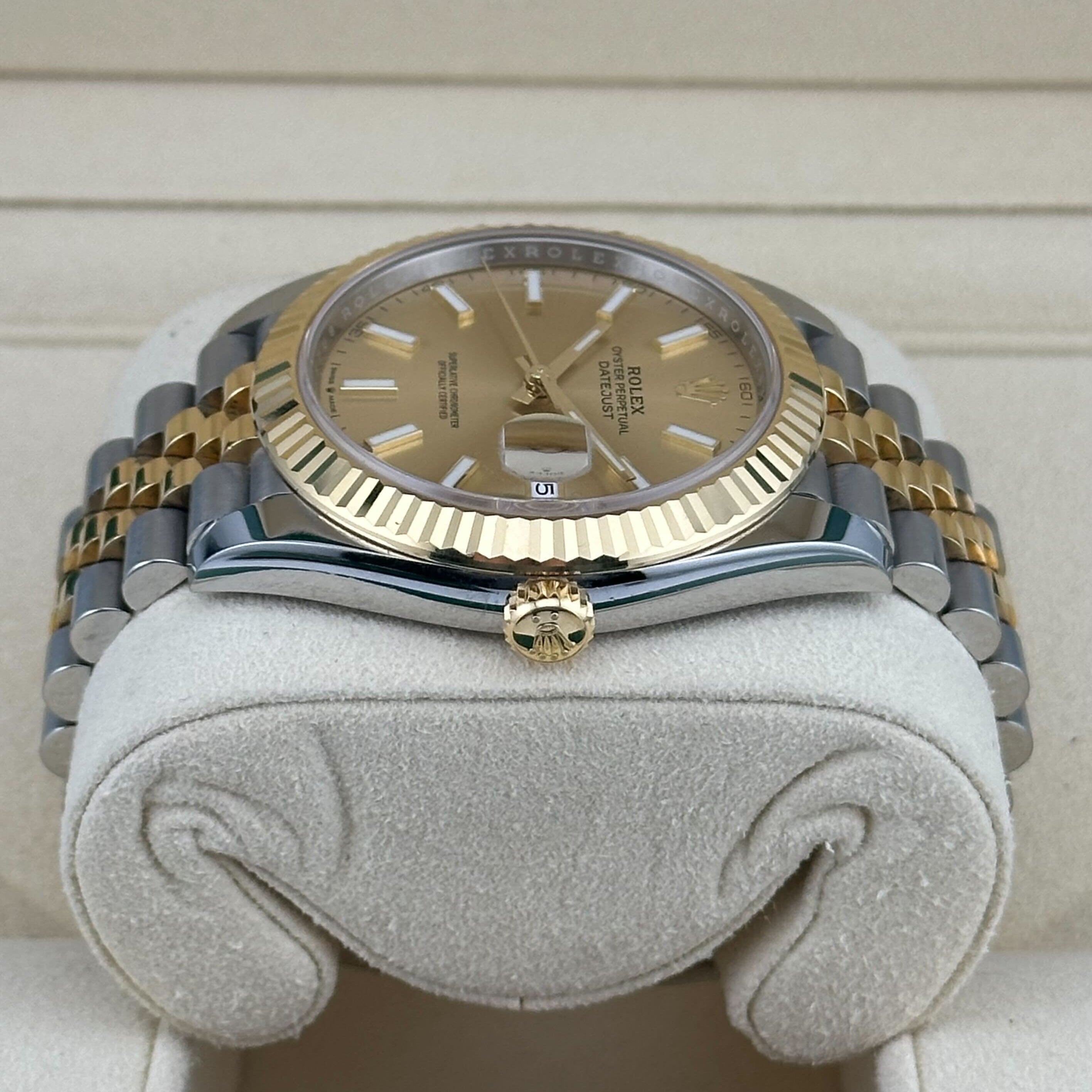 Rolex Datejust 126333 Yellow Gold Stainless Steel Champagne Dial Jubilee (2022)
