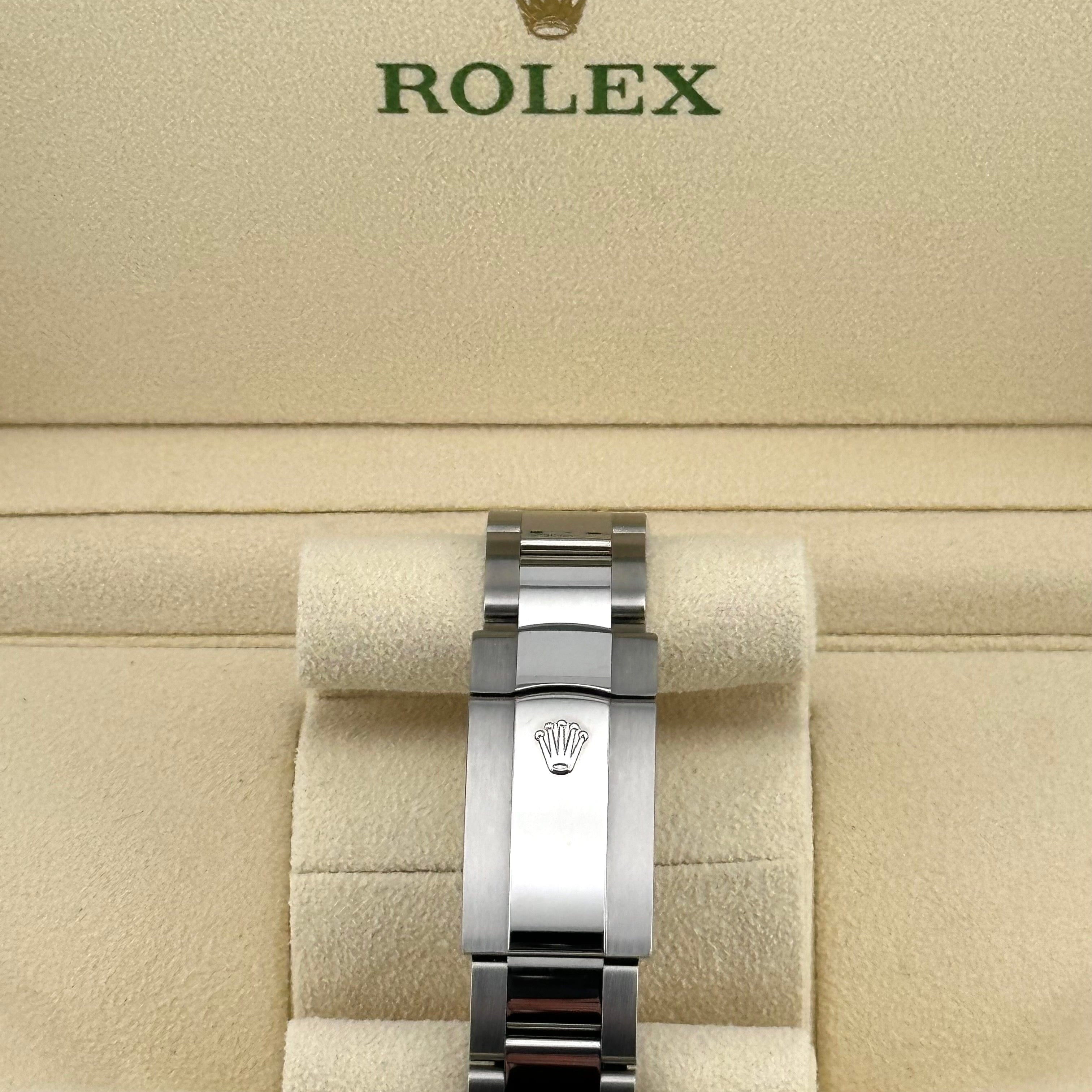 Rolex Datejust 126334 Stainless Steel Green Motif Dial Oyster