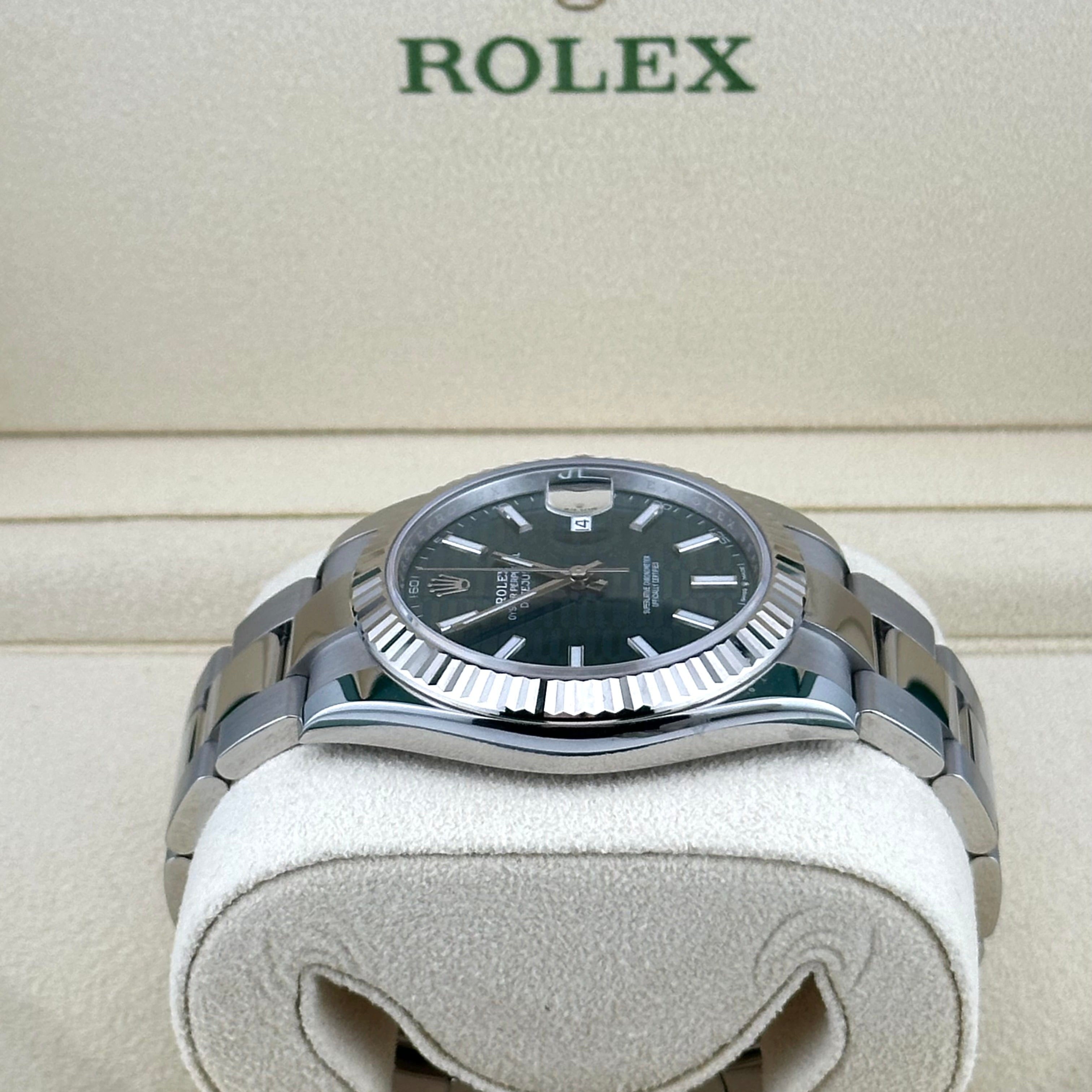 Rolex Datejust 126334 Stainless Steel Green Motif Dial Oyster