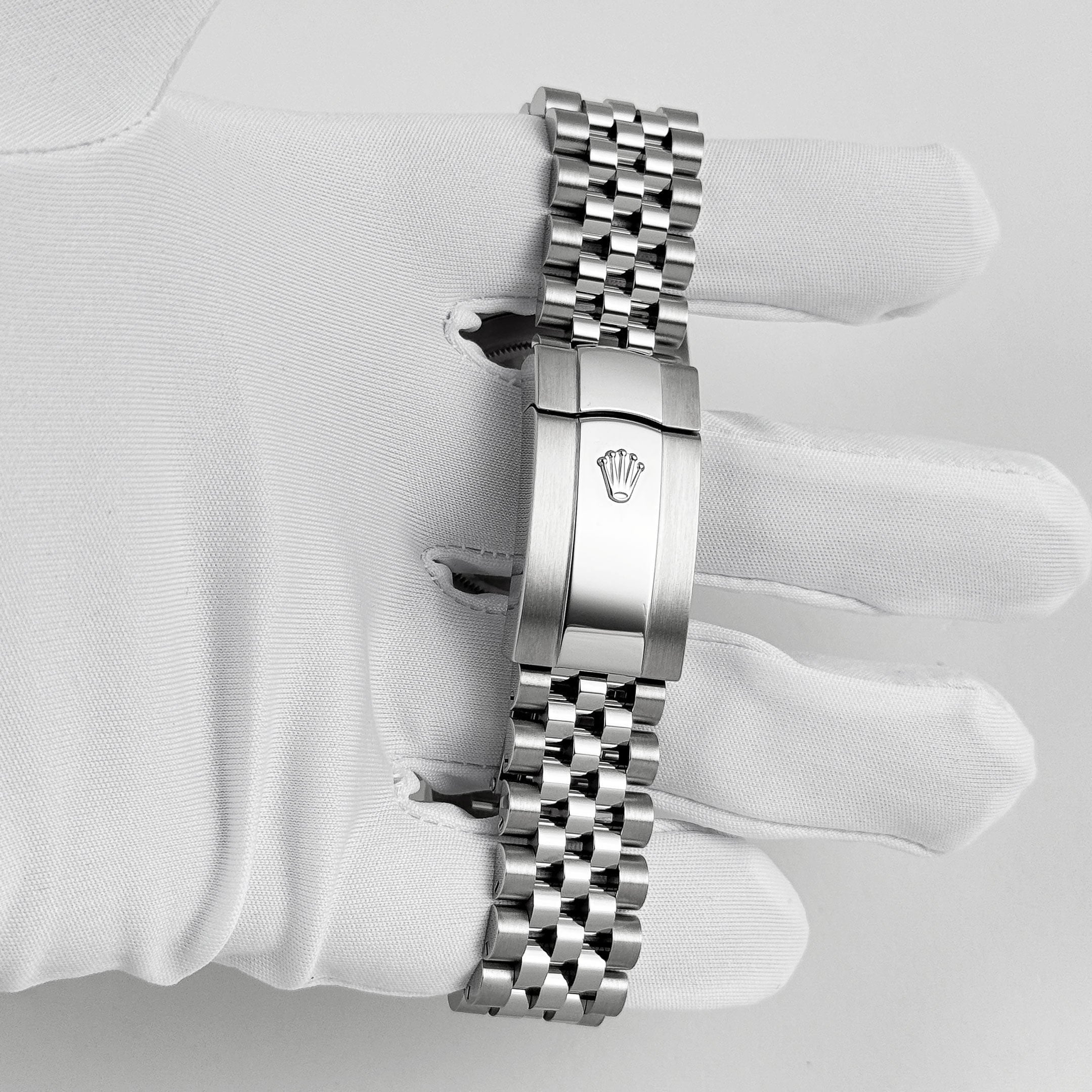 Rolex Datejust 41 126300 Stainless Steel Green Dial Jubilee (2023)