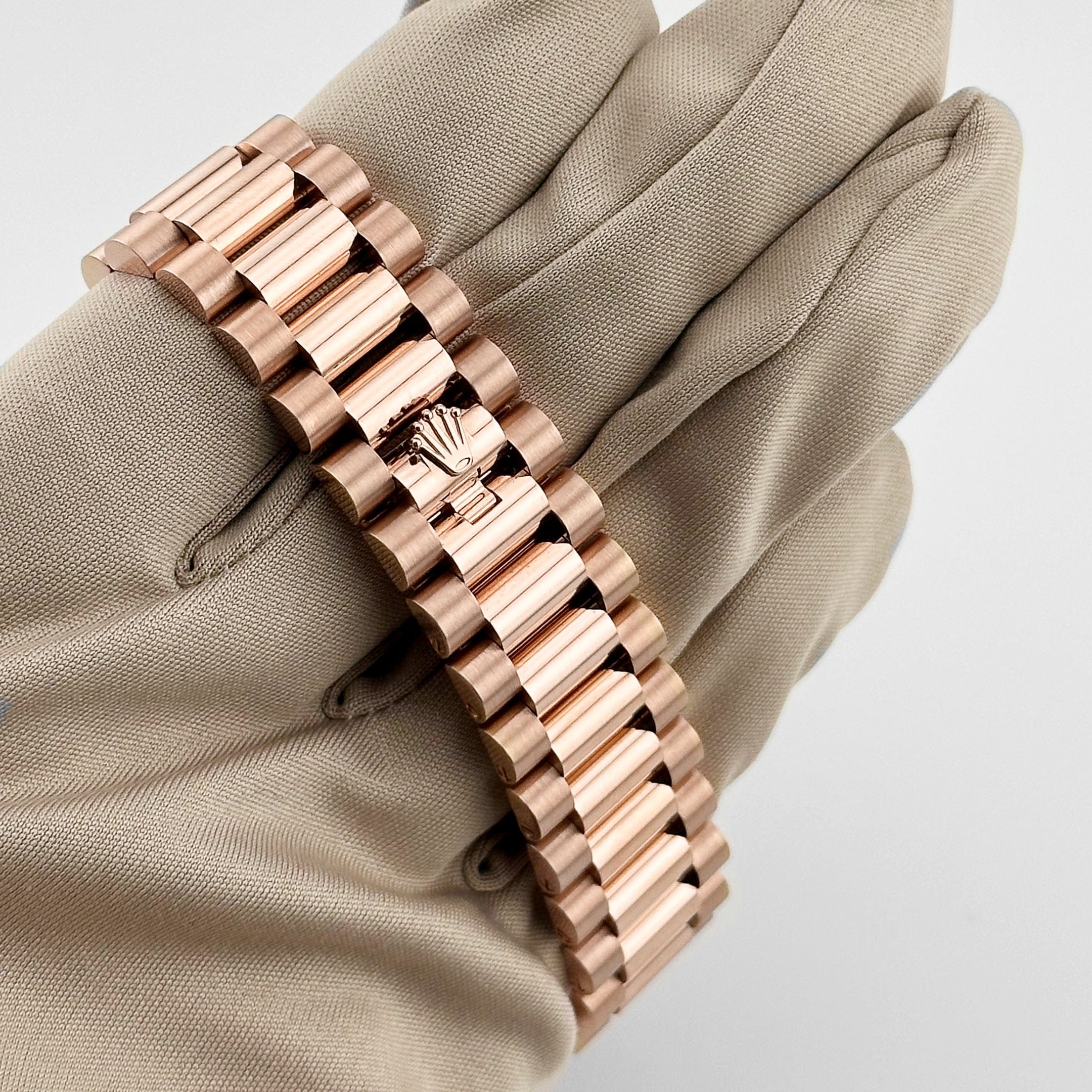 Rolex Day-Date 128345RBR Rose Gold Mother of Pearl Diamond Bezel (2025)