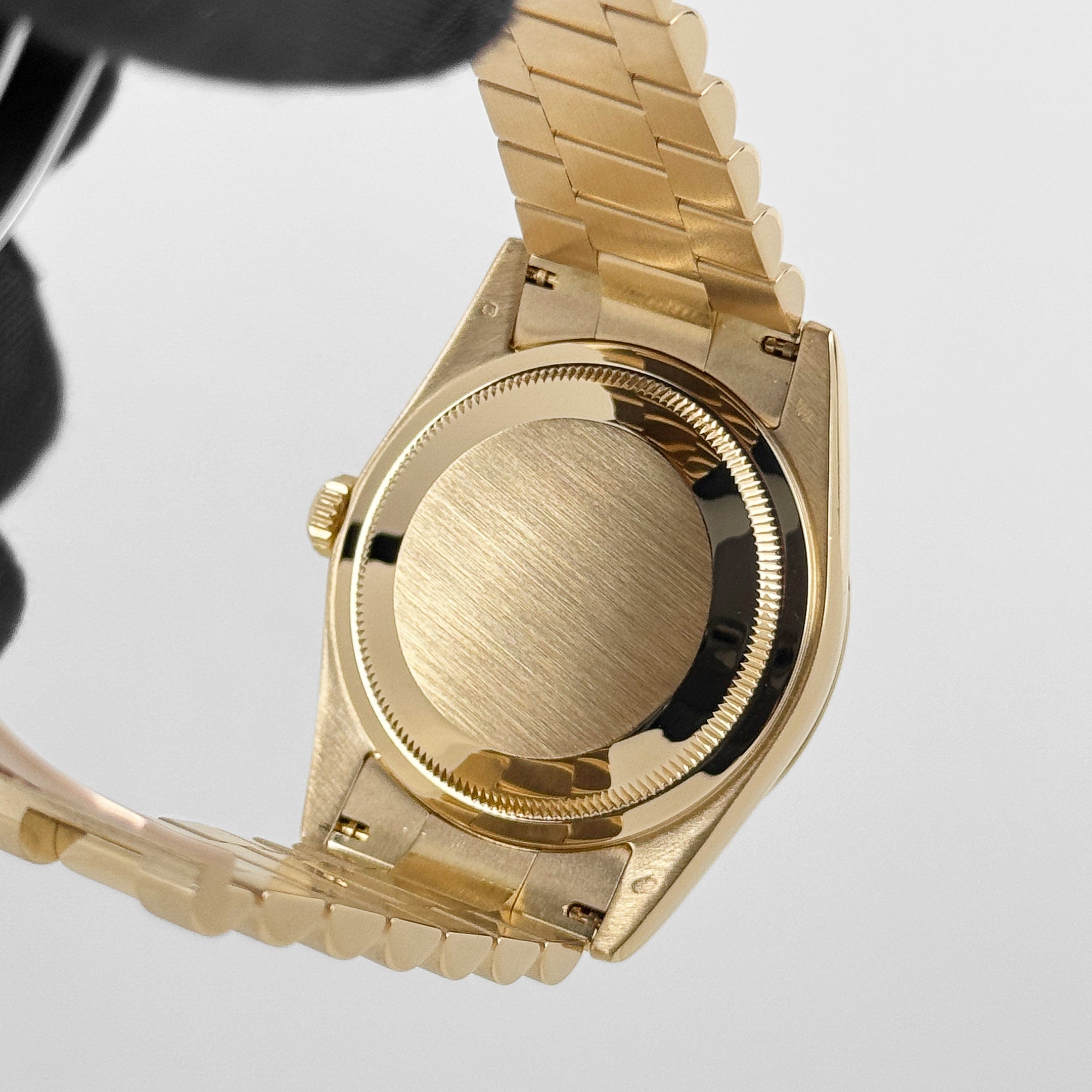 Rolex Day-Date 36 118238 Yellow Gold White Roman Numerals Dial (2021)