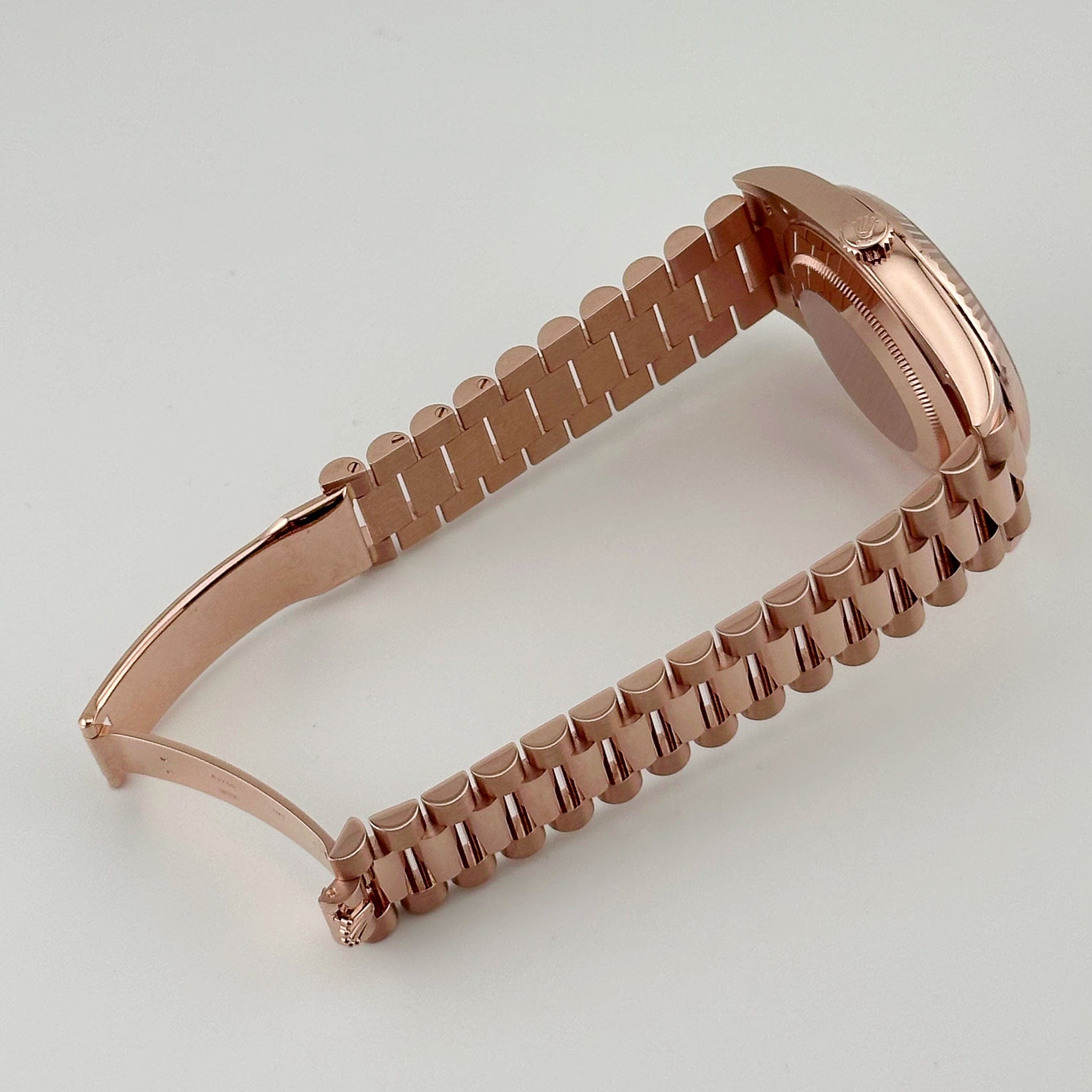 Rolex Day-Date 40 228235 Rose Gold Chocolate Baguette Diamond Dial (2025)