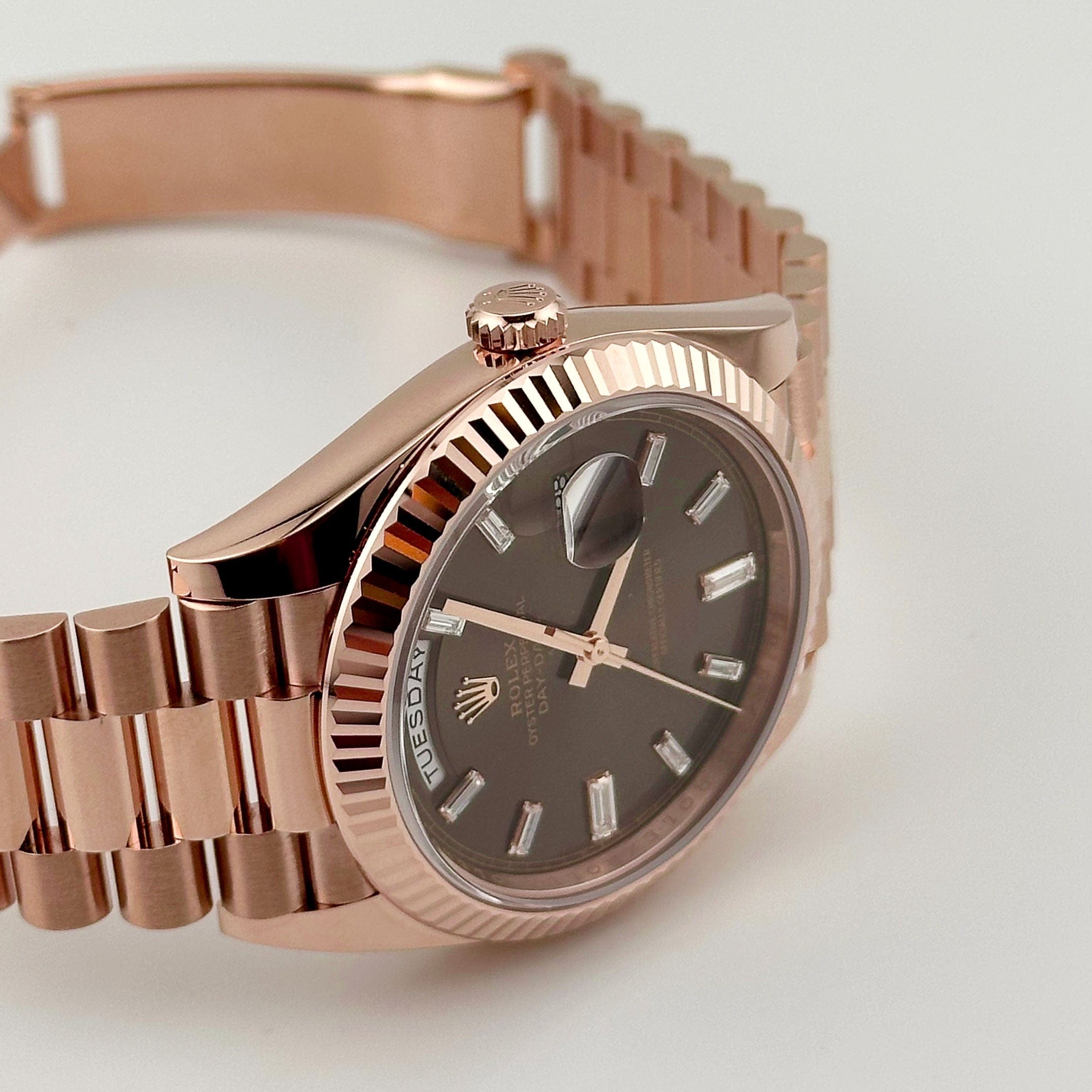 Rolex Day-Date 40 228235 Rose Gold Chocolate Baguette Diamond Dial (2025)