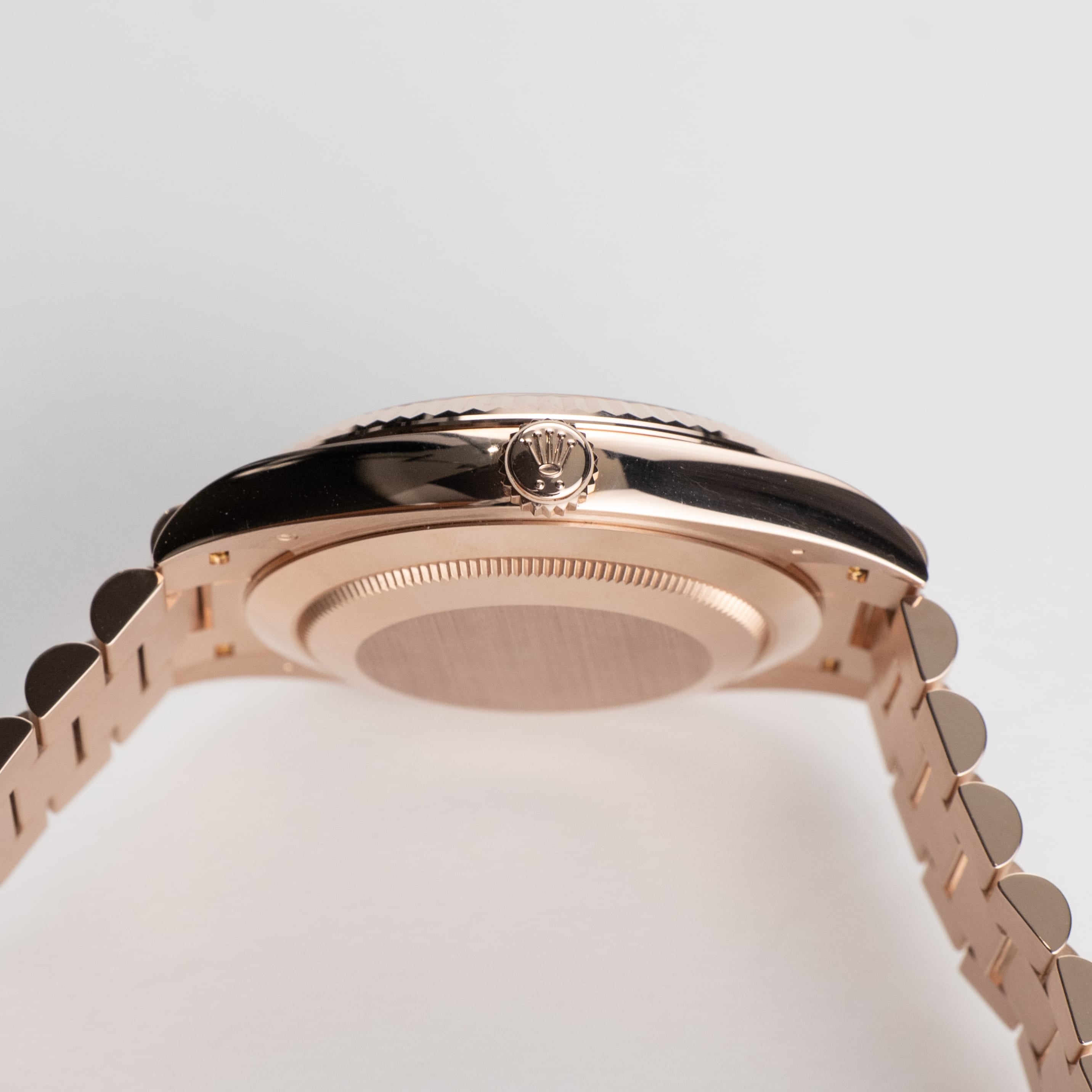 Rolex Day-Date 40 228235 Rose Gold Olive Green Dial (2026)