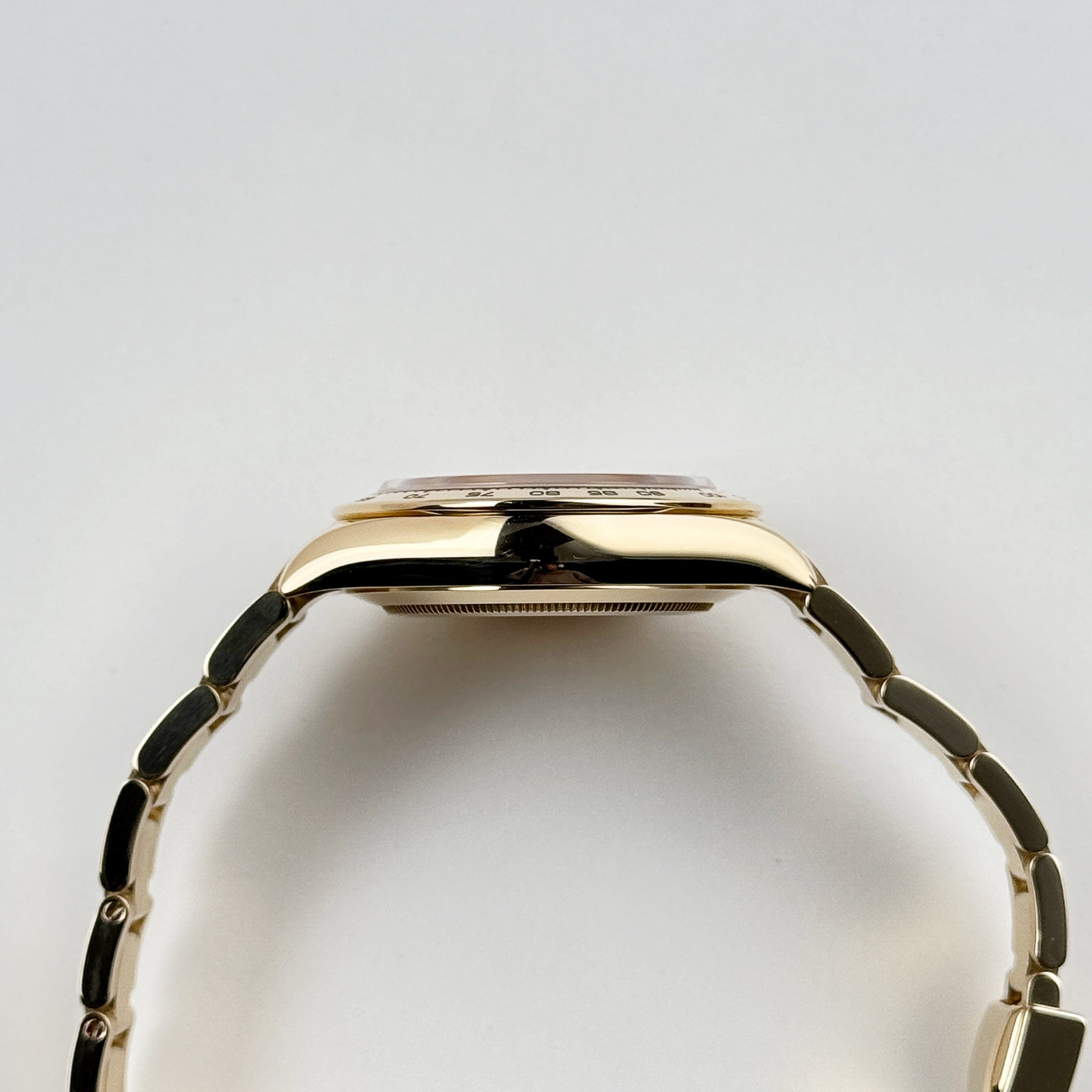 Rolex Daytona 116508 Yellow Gold Champagne Dial (2022)