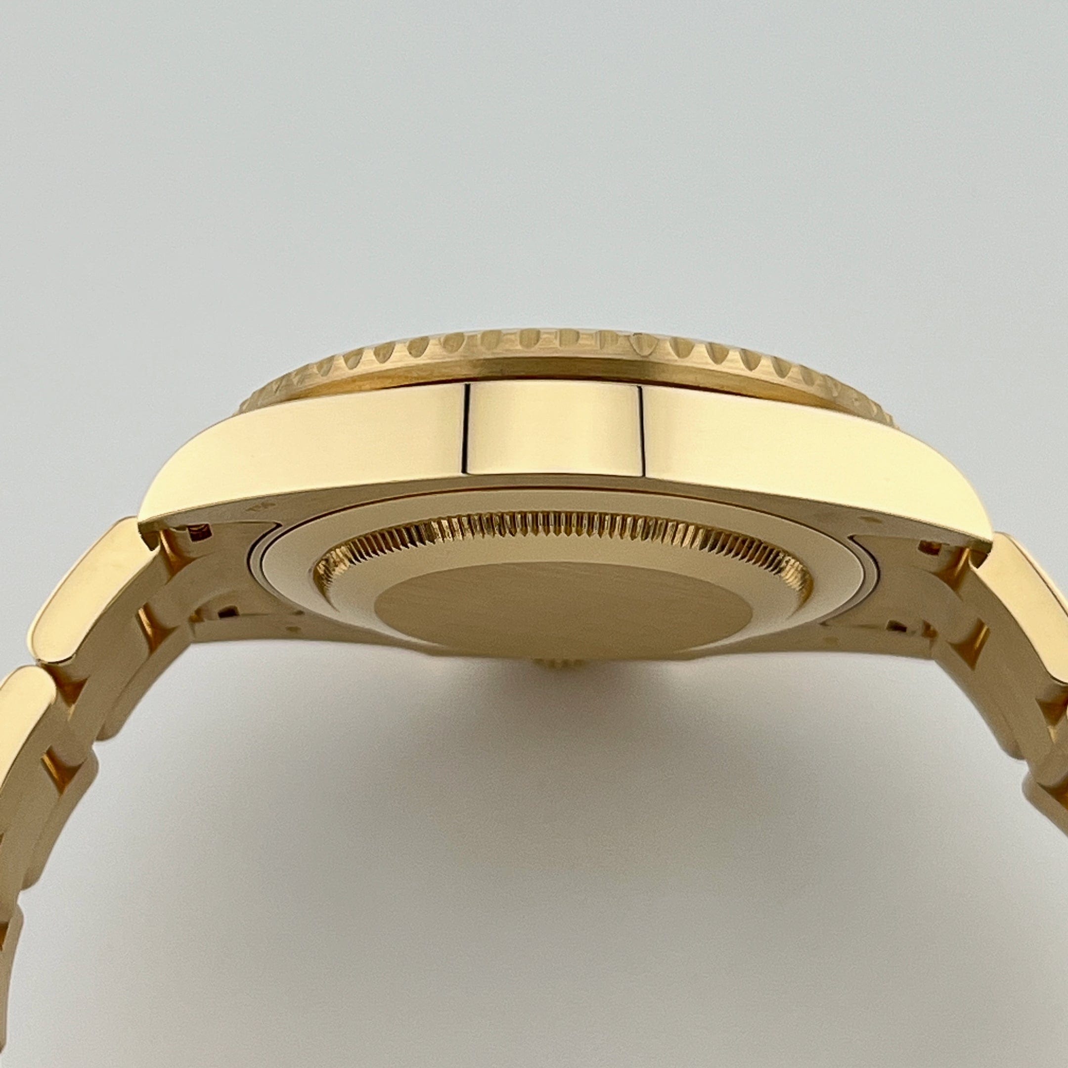 Rolex GMT-Master II 116718LN Yellow Gold Green Dial Black Bezel (2006)