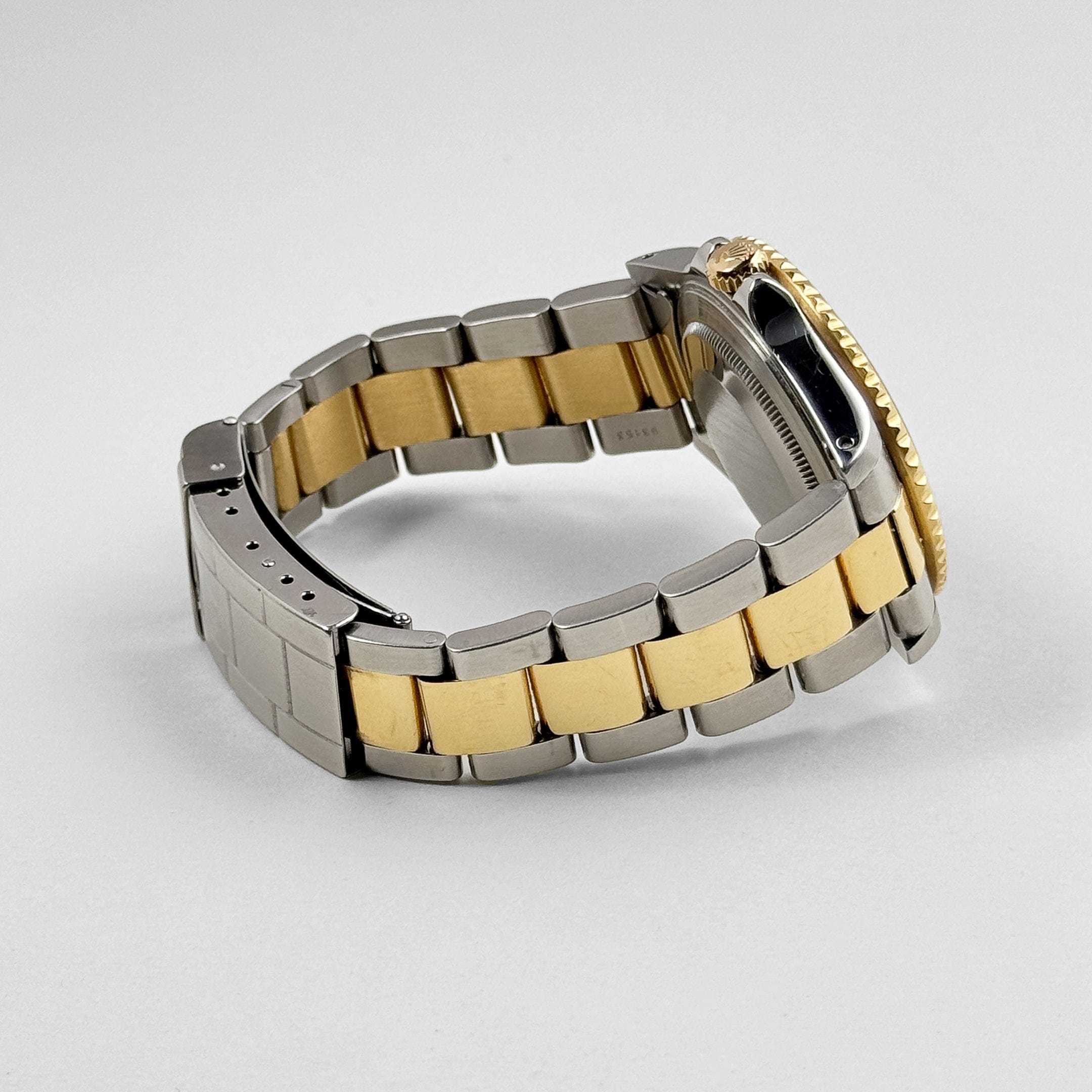 Rolex GMT-Master II 16713 Stainless Steel Yellow Gold Black Dial (1997)