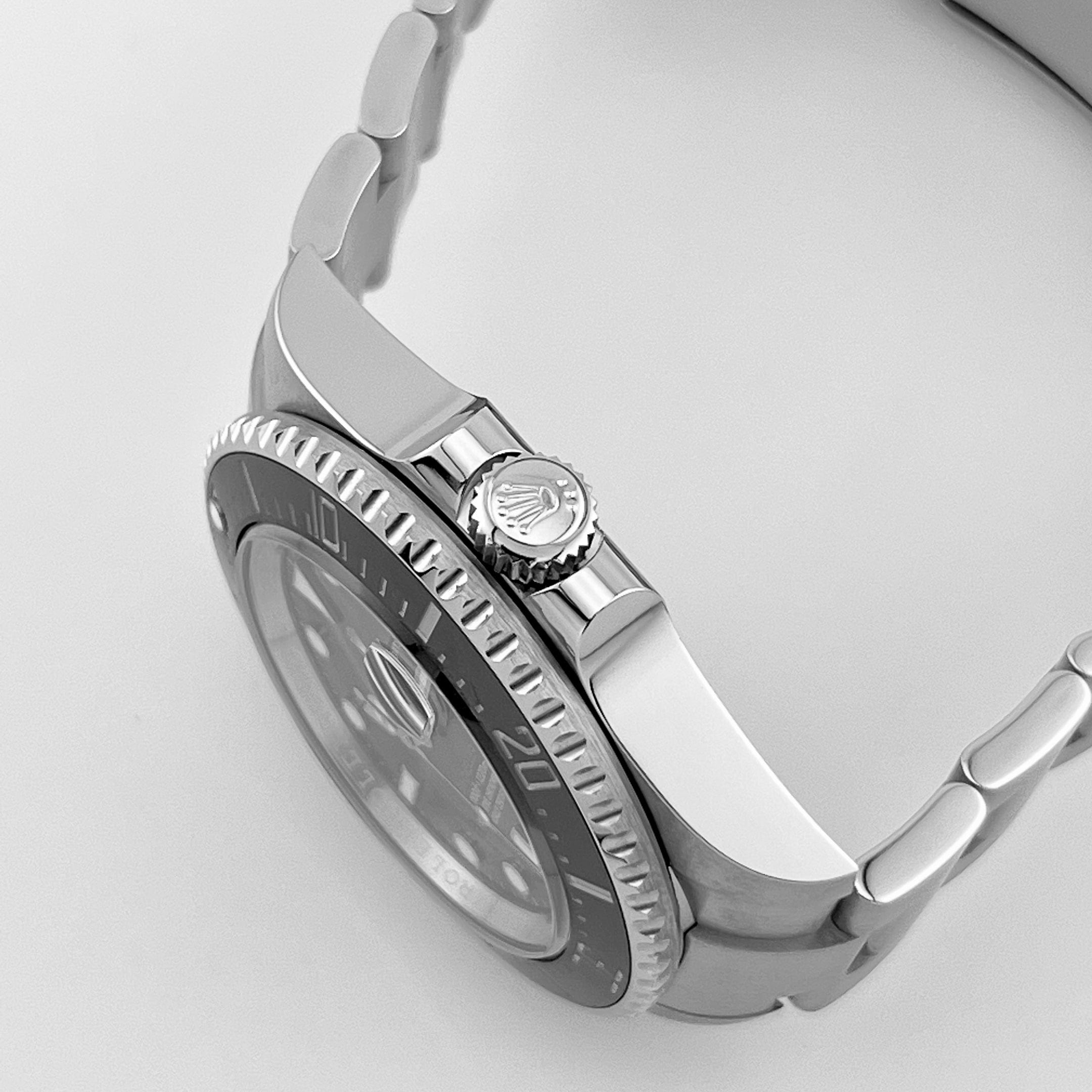 Rolex Sea-Dweller 126600 Stainless Steel Black Dial (2023)